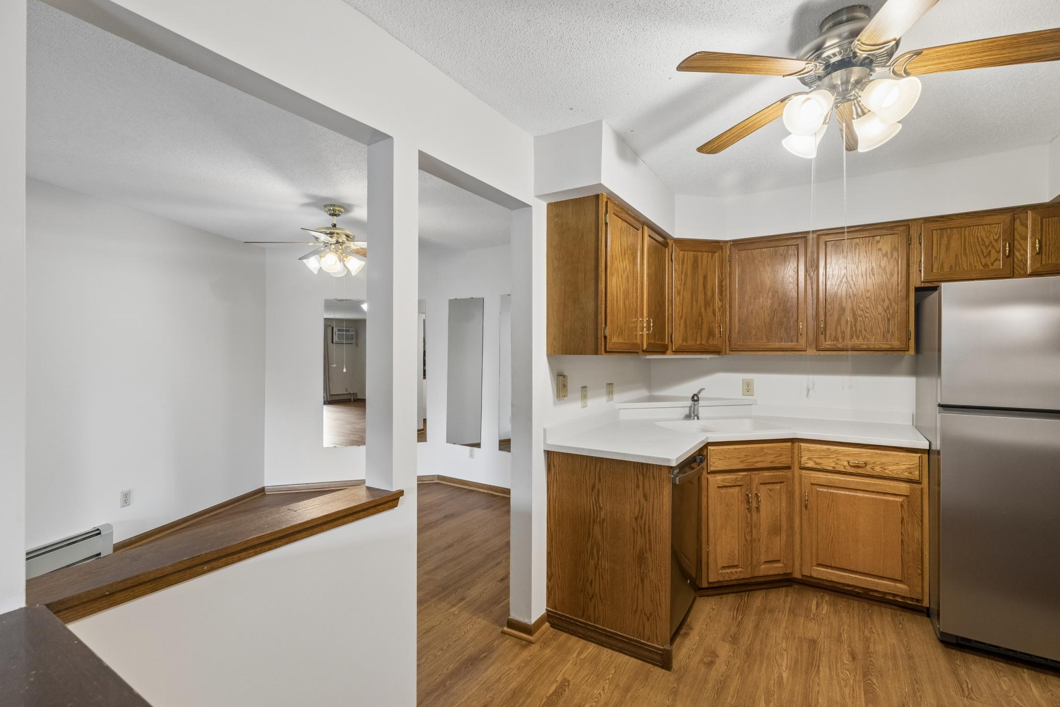 1034 Cleveland Avenue S Unit: 105