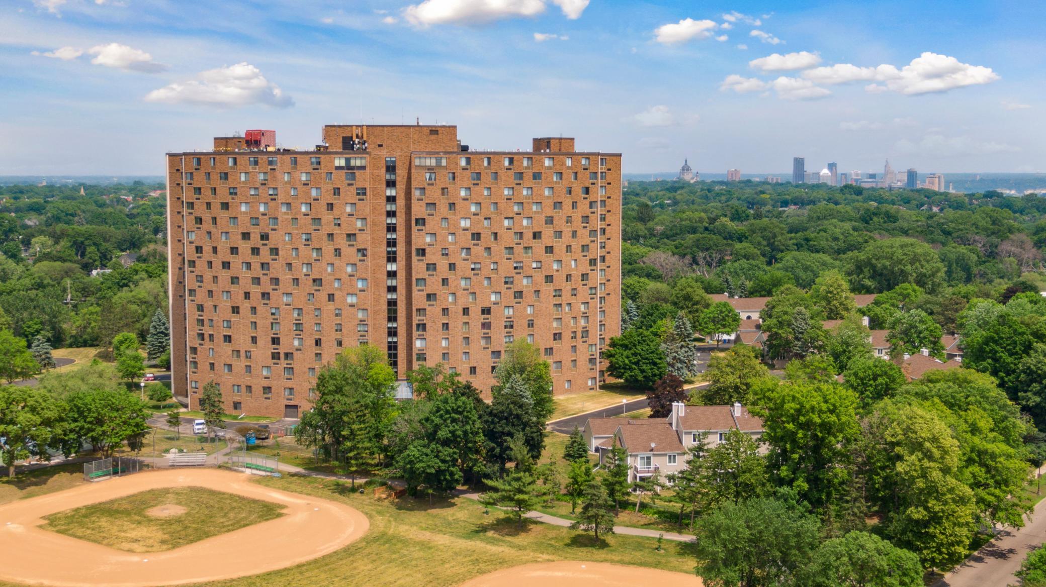 1181 Edgcumbe Road Unit: 814