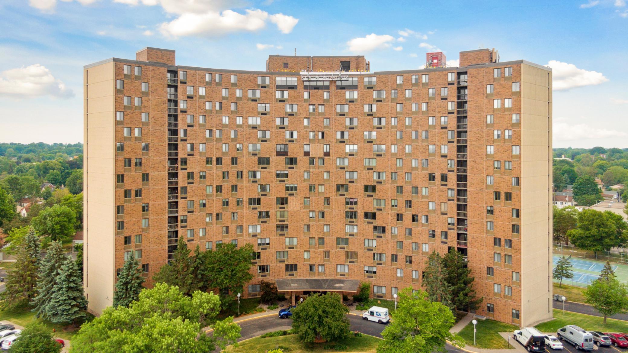 1181 Edgcumbe Road Unit: 814