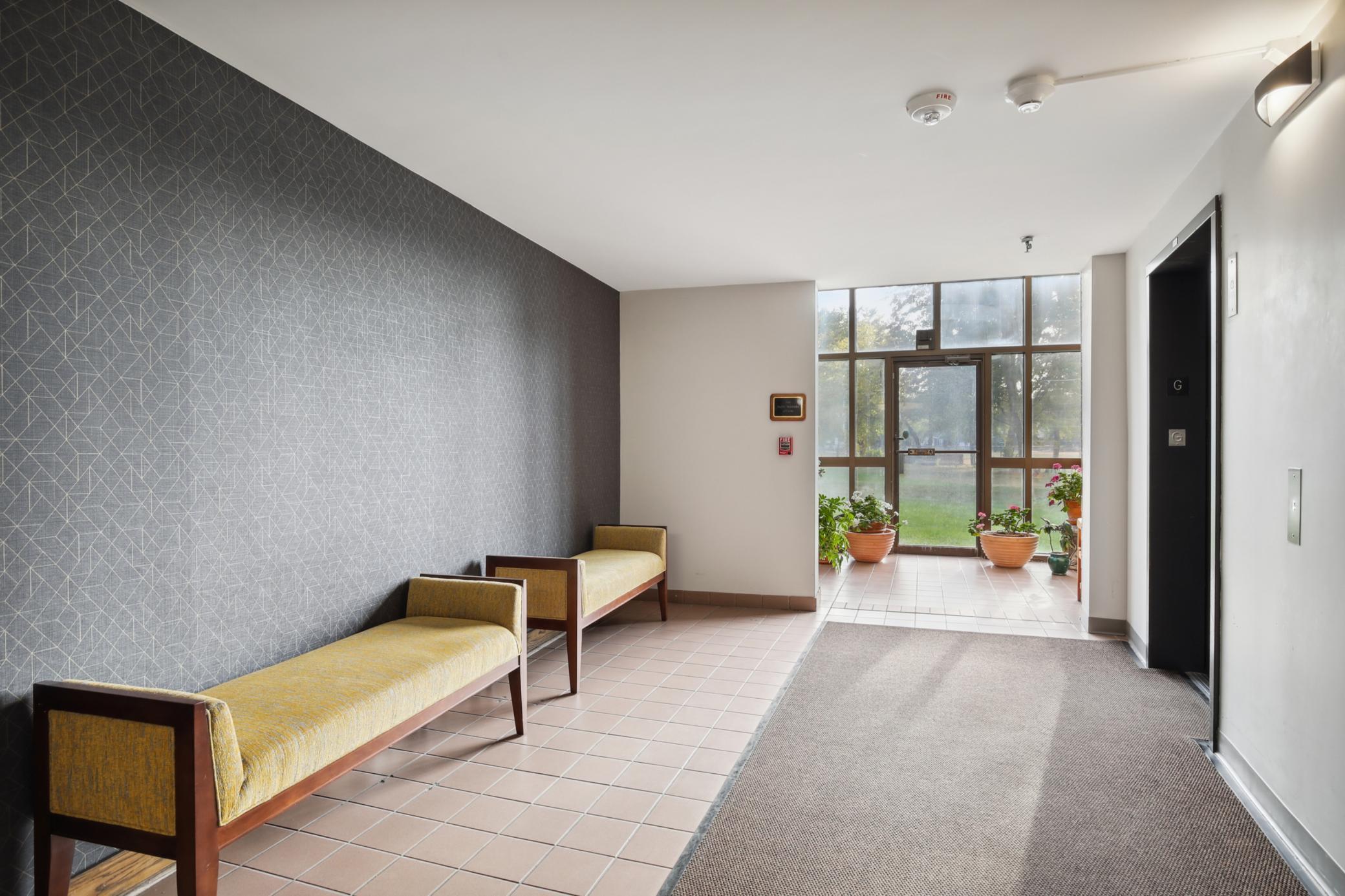 1181 Edgcumbe Road Unit: 814