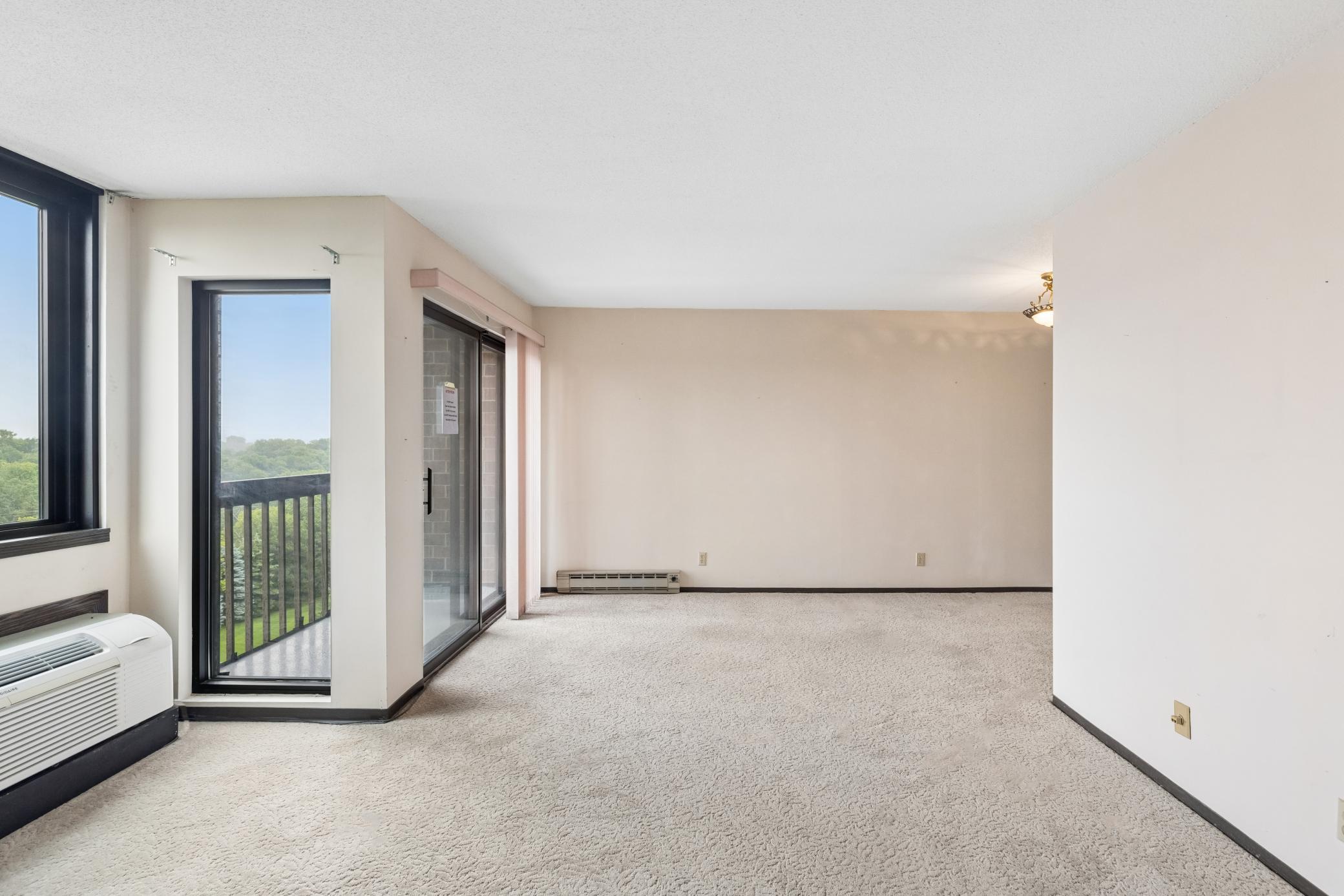 1181 Edgcumbe Road Unit: 814