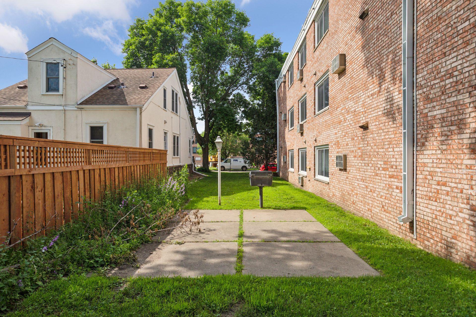 6222 W 35th Street Unit: 14