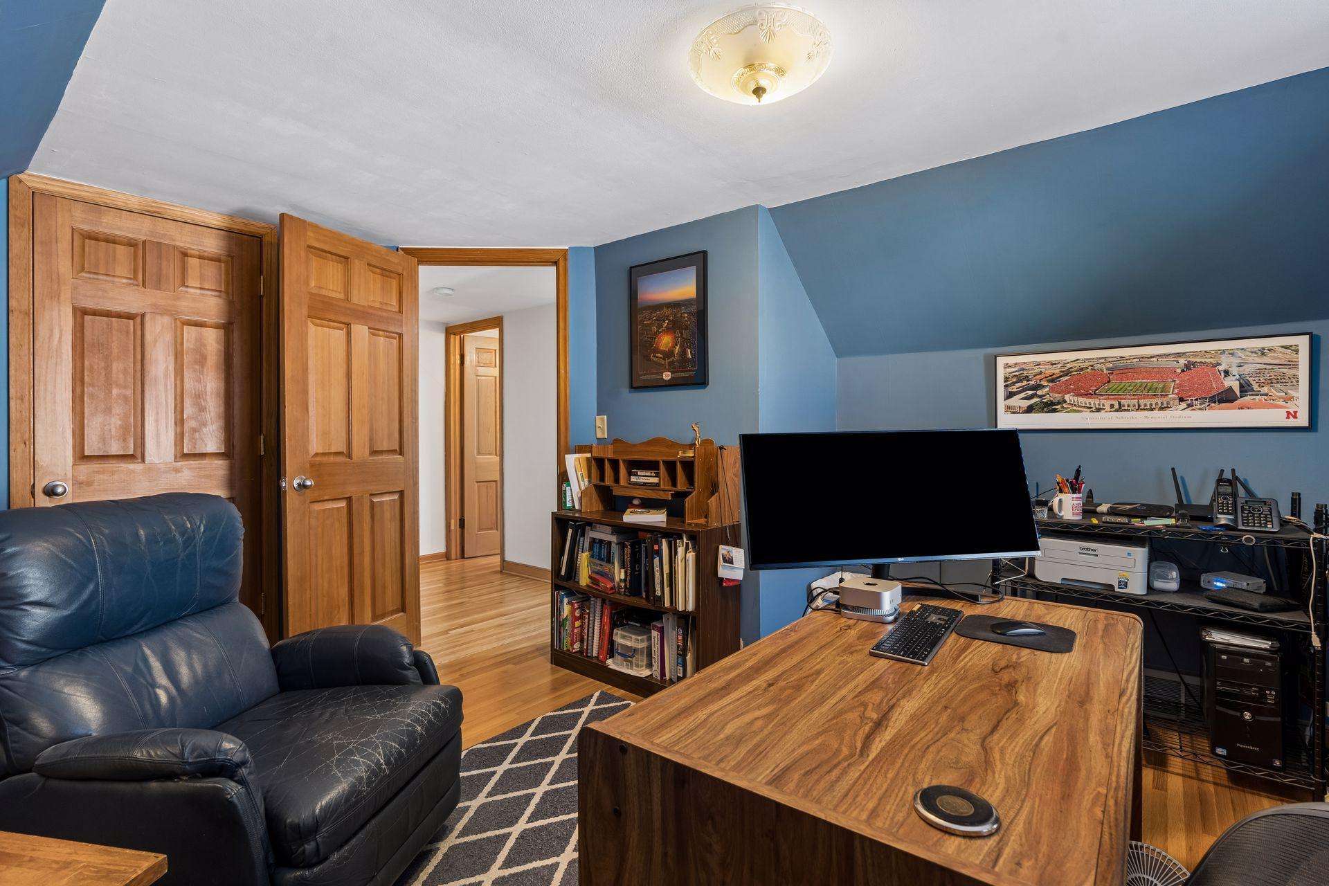 2245 Highland Parkway