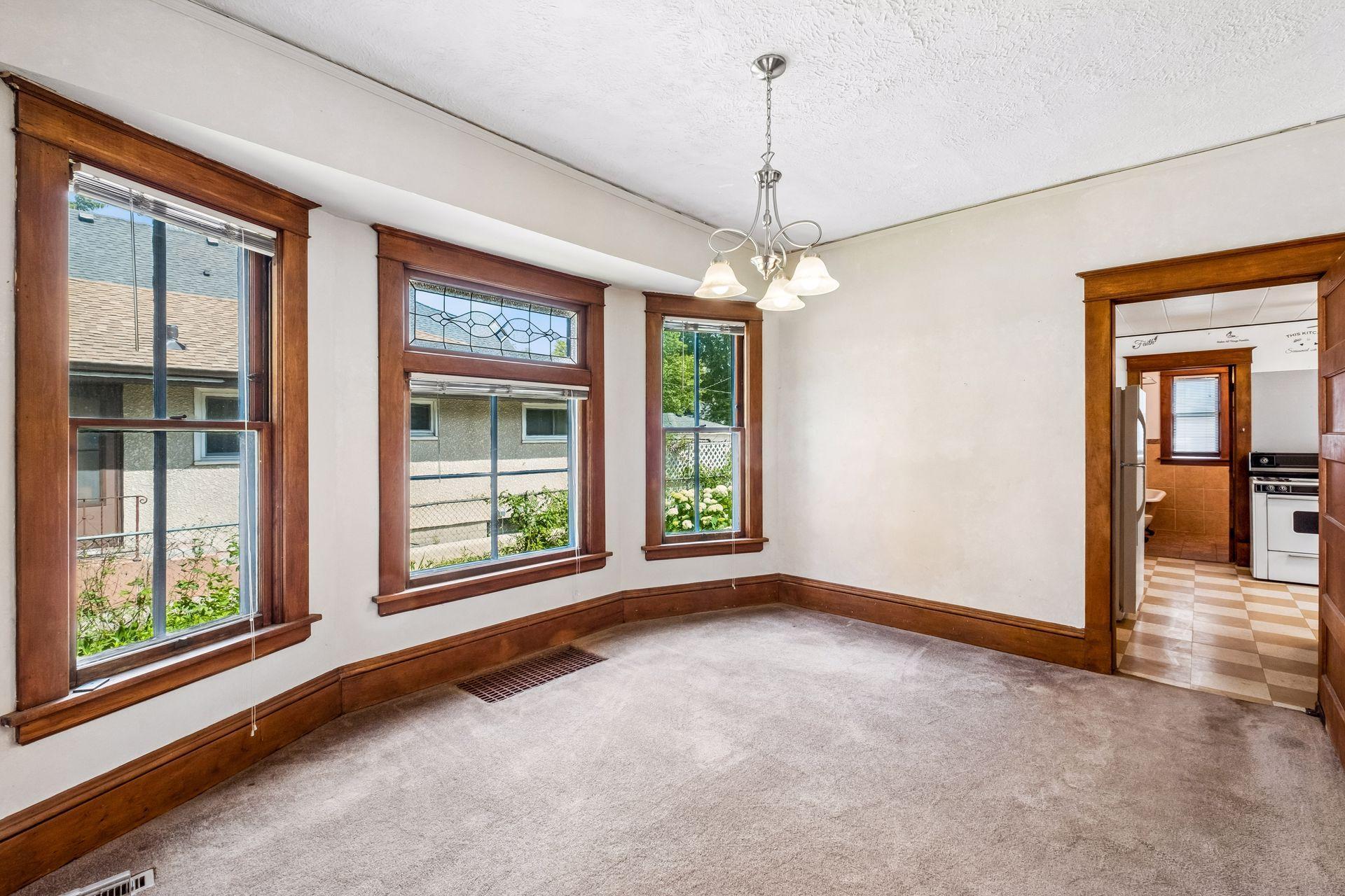 810 Randolph Avenue