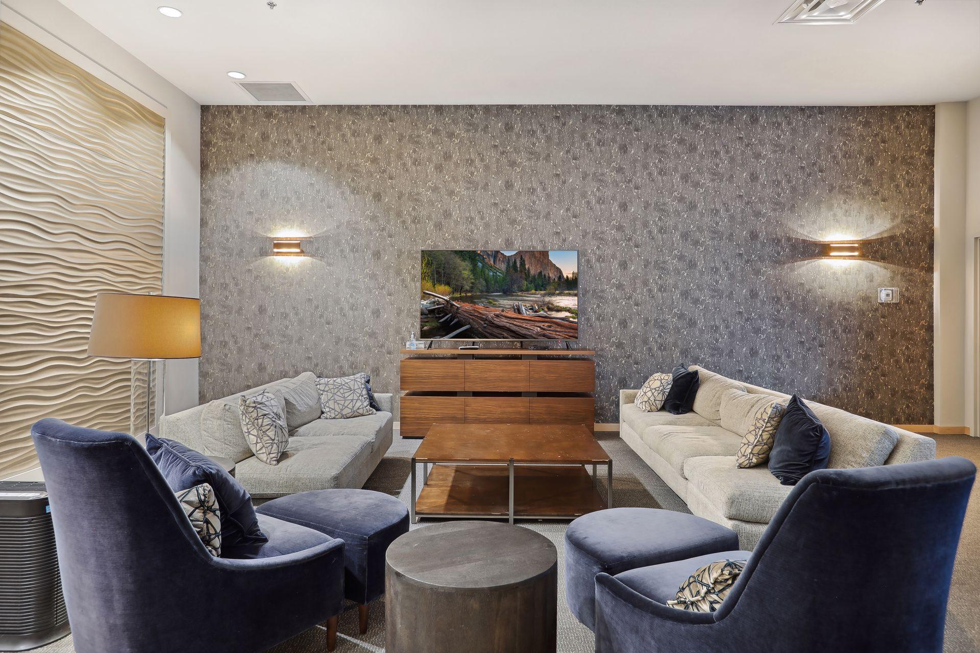 1120 S 2nd Street Unit: 102
