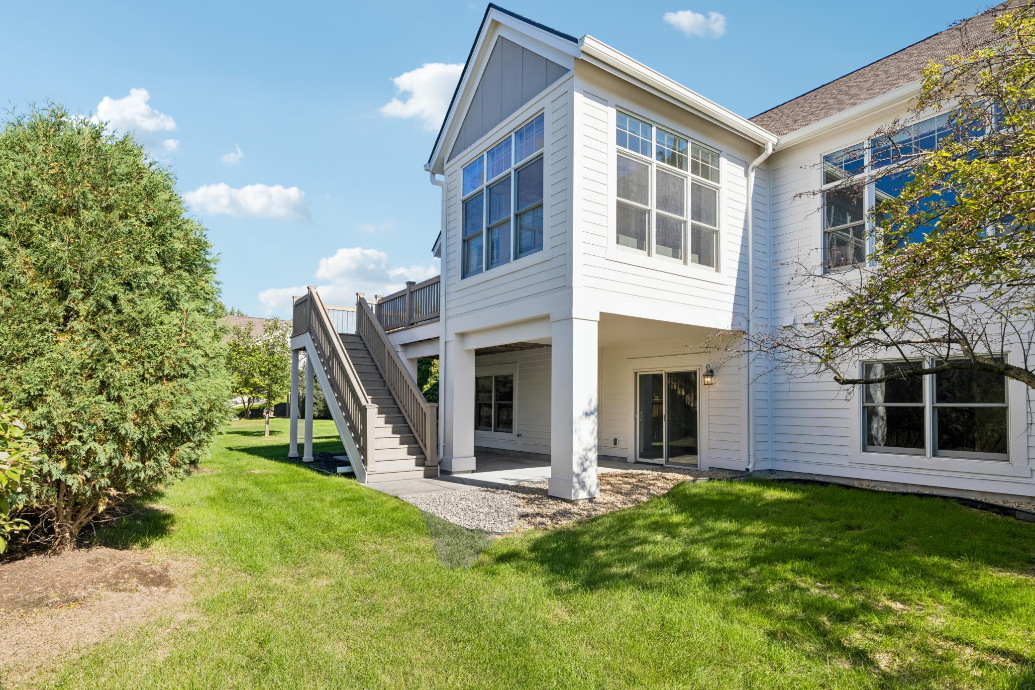 1354 Riverside Lane