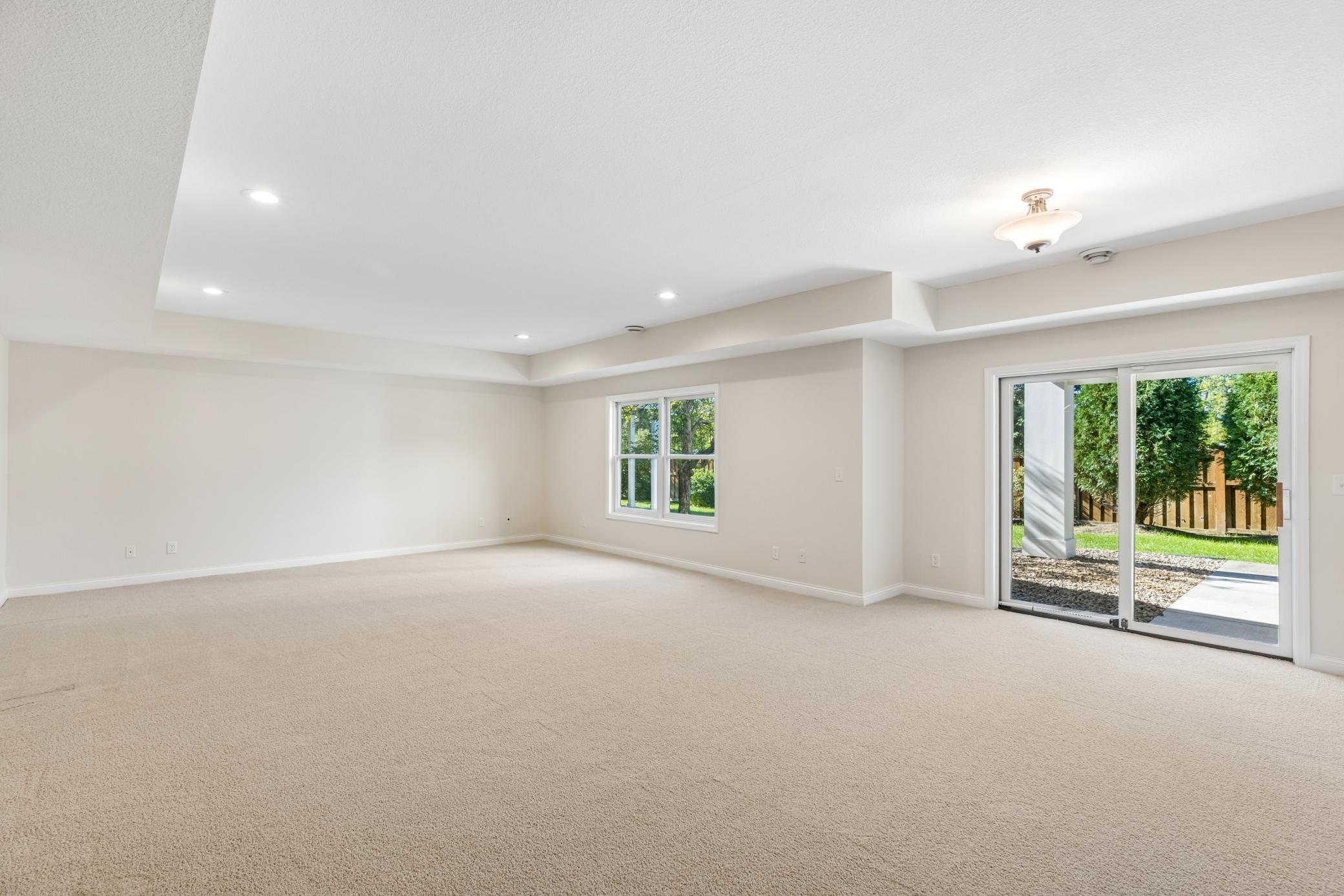 1354 Riverside Lane
