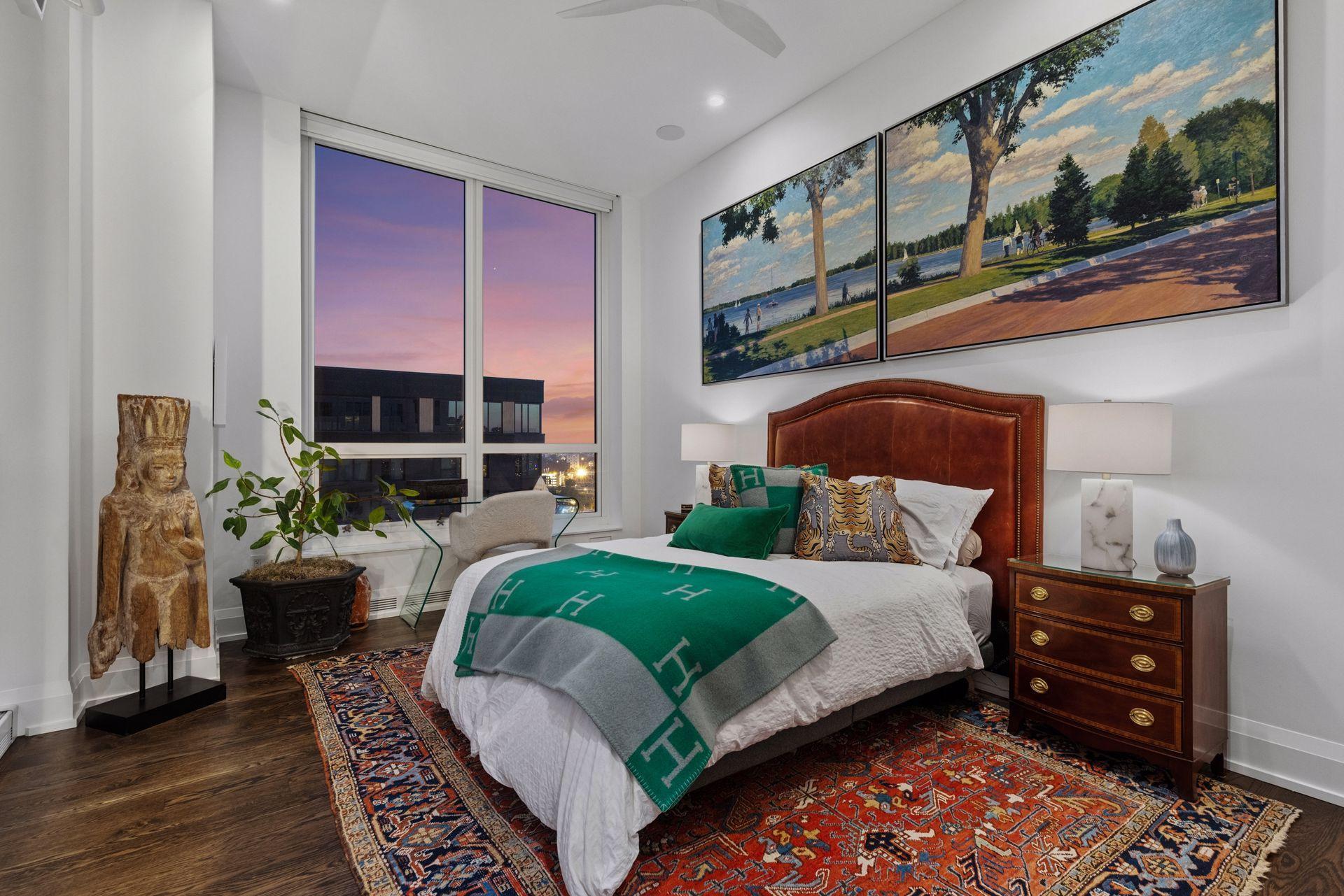 1111 W River Parkway Unit: 15E