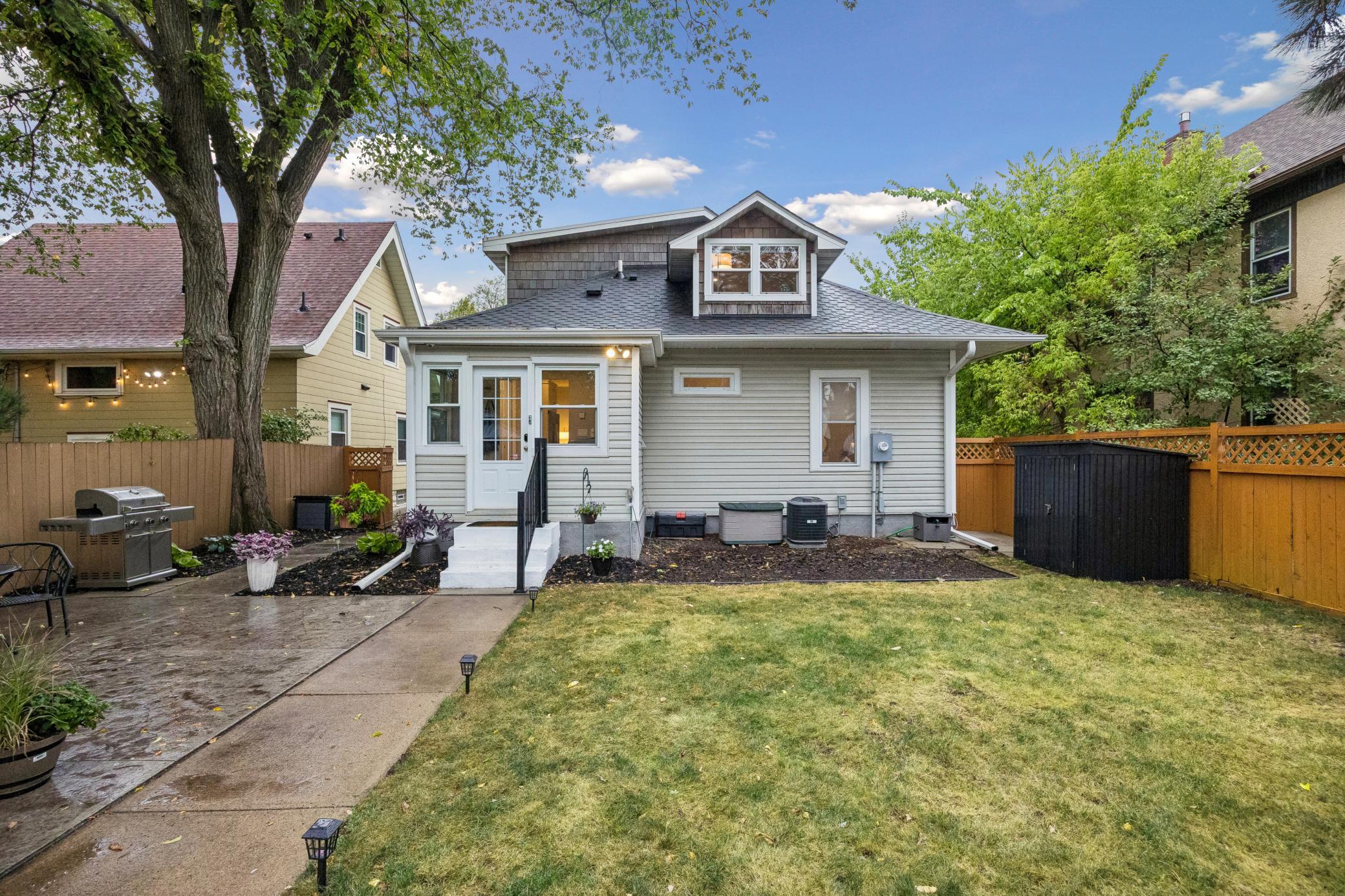 3015 Colfax Avenue S
