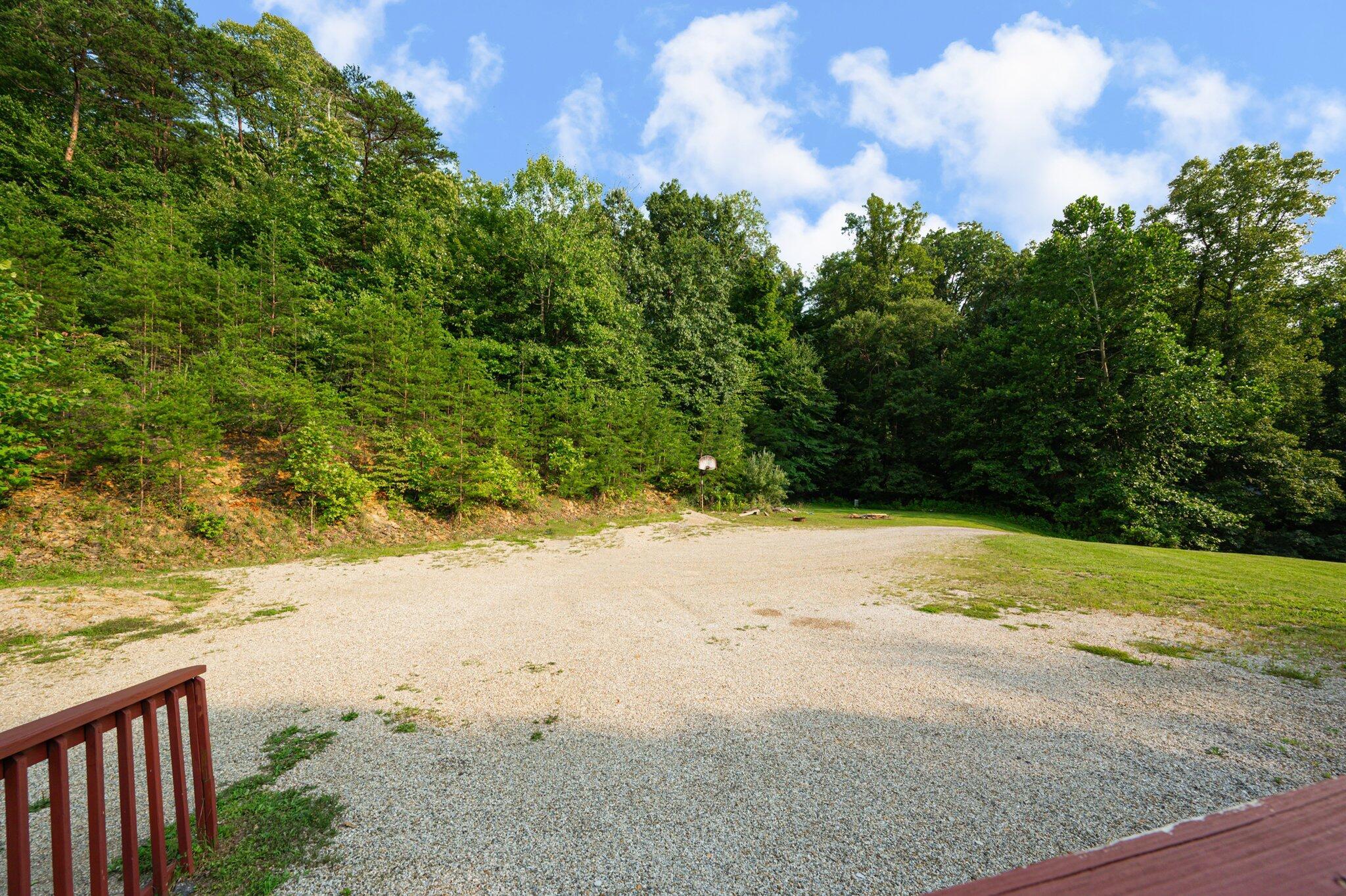 6120 Sponagle Road SE