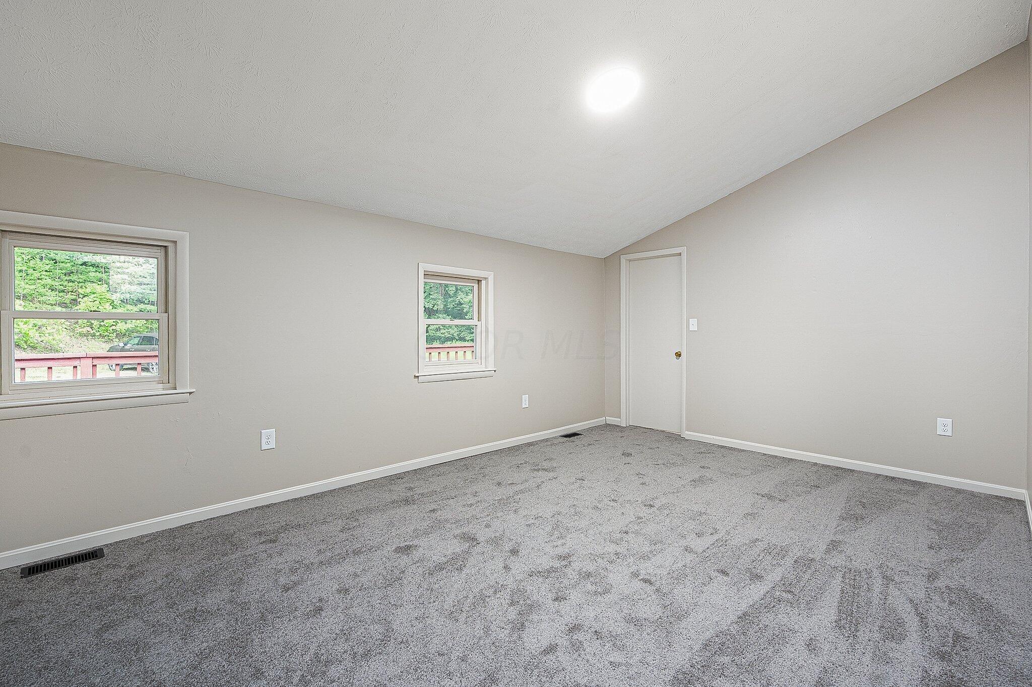 6120 Sponagle Road SE