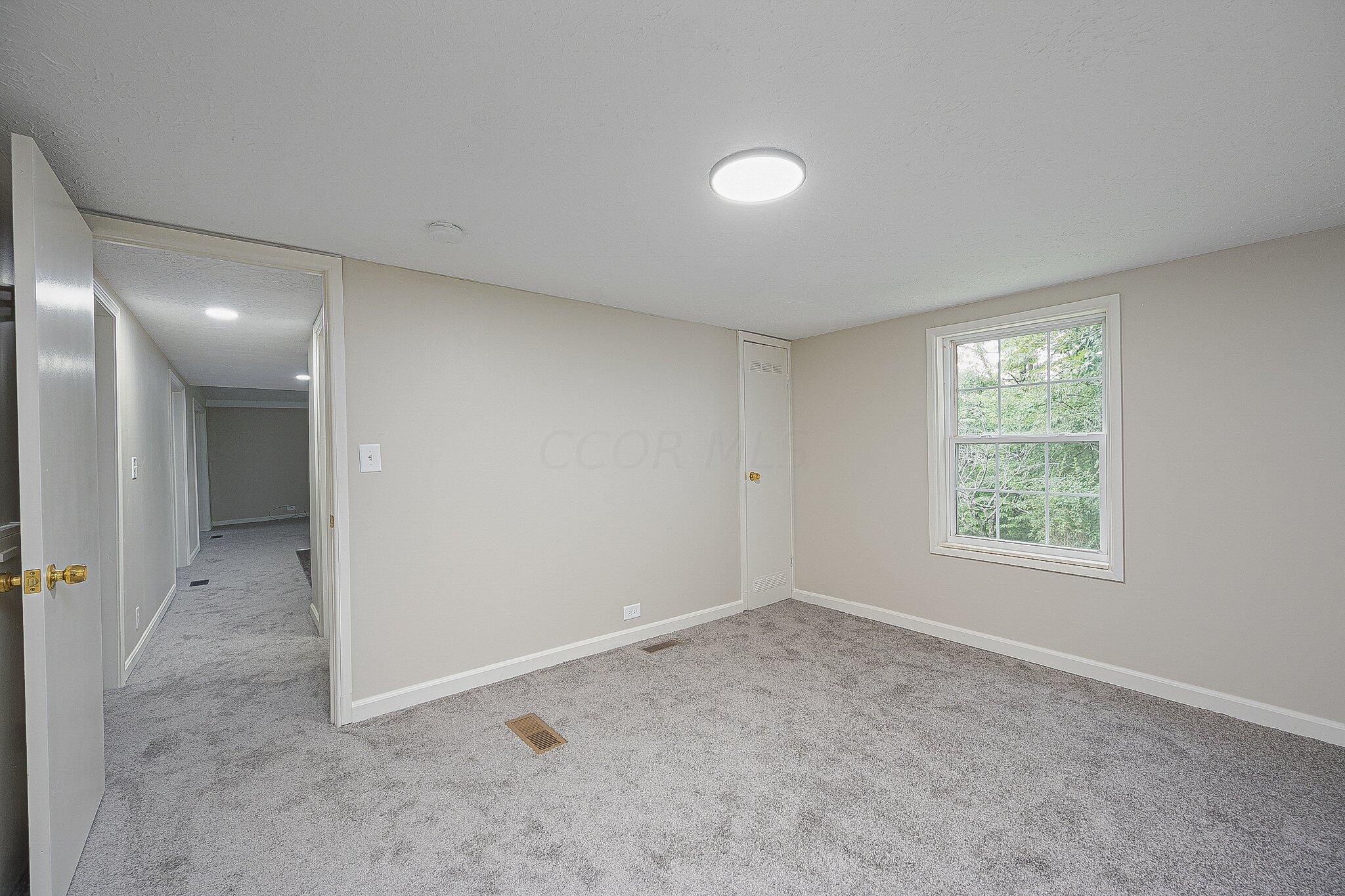 6120 Sponagle Road SE