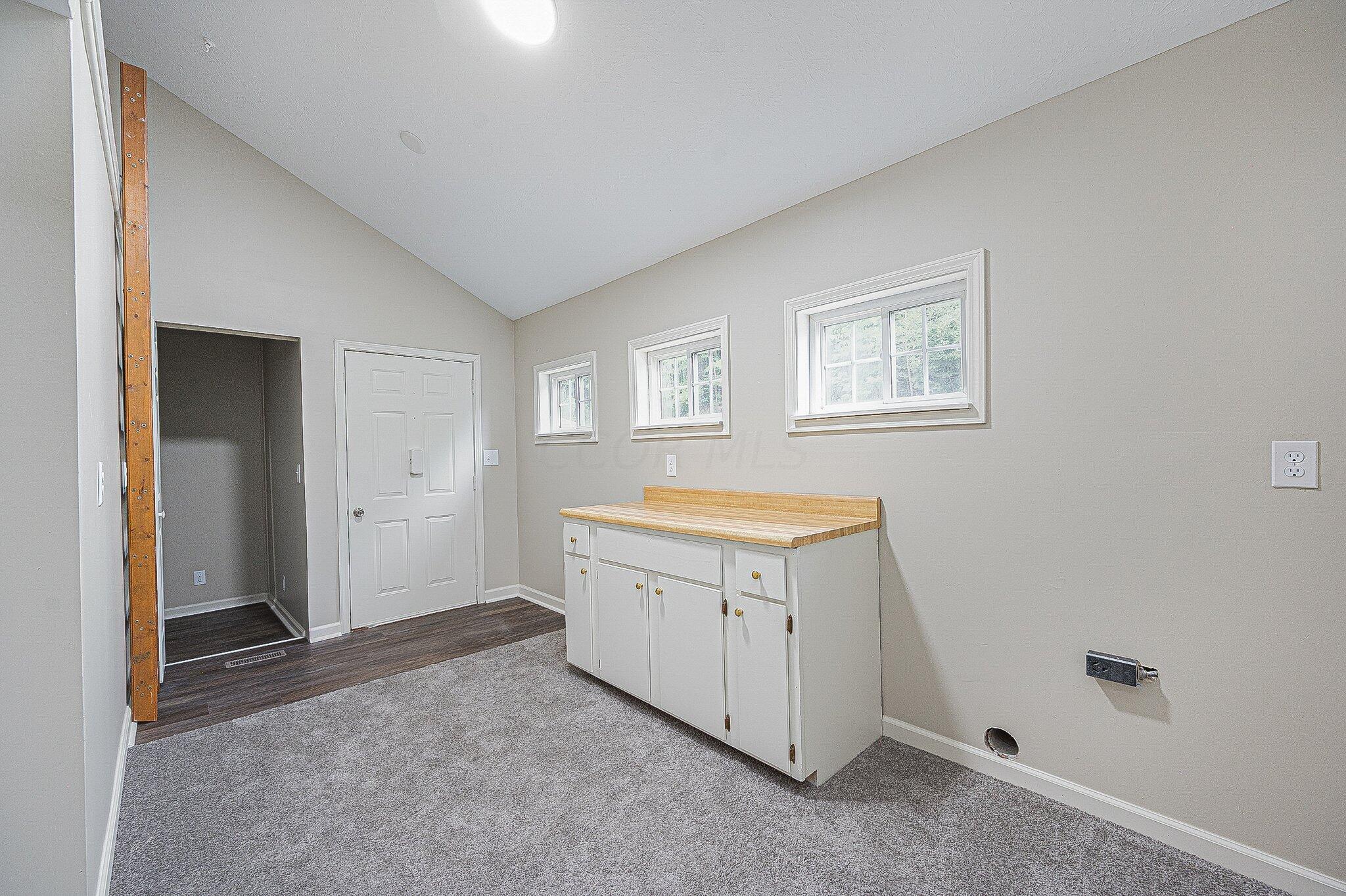 6120 Sponagle Road SE