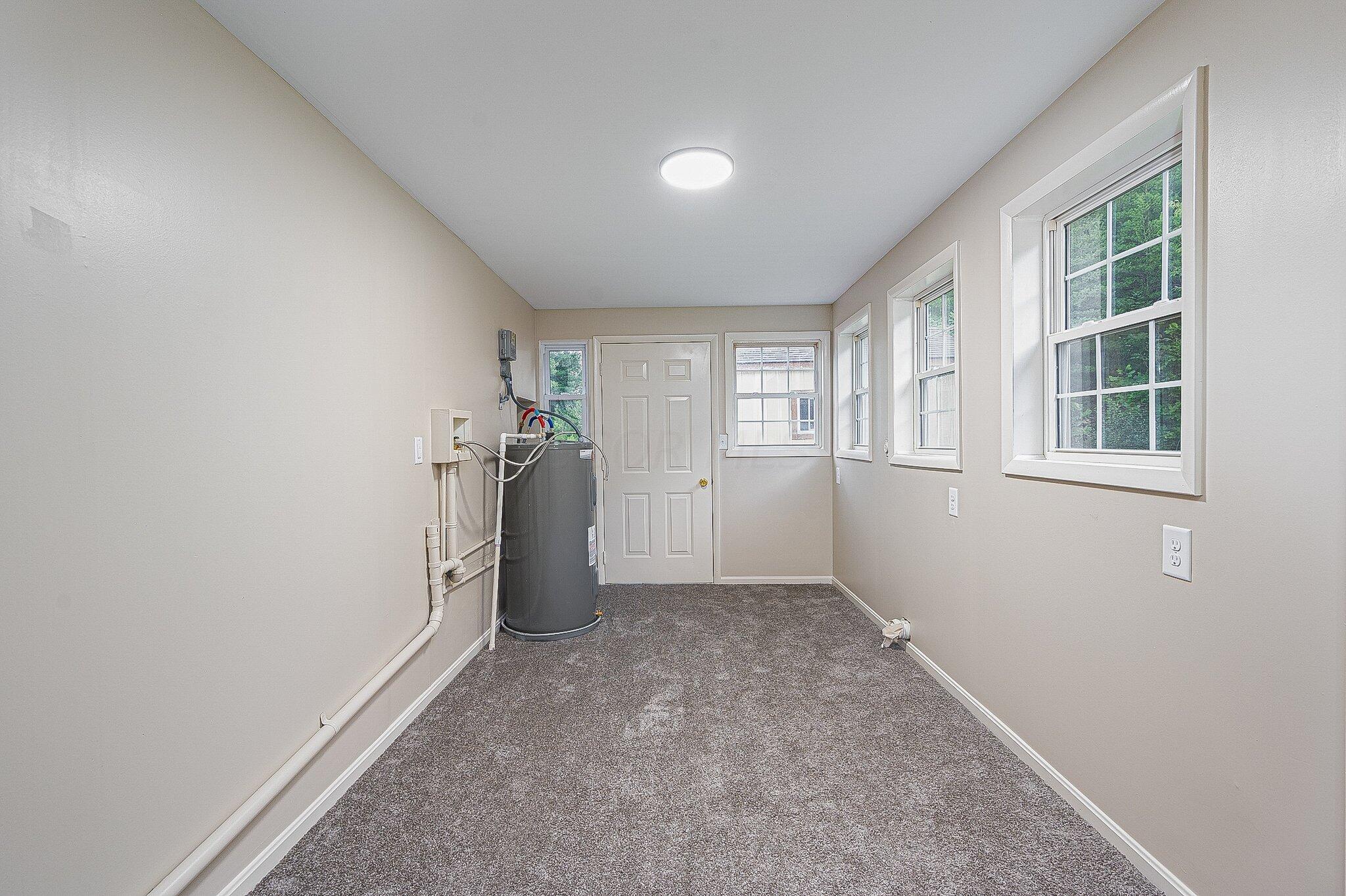 6120 Sponagle Road SE