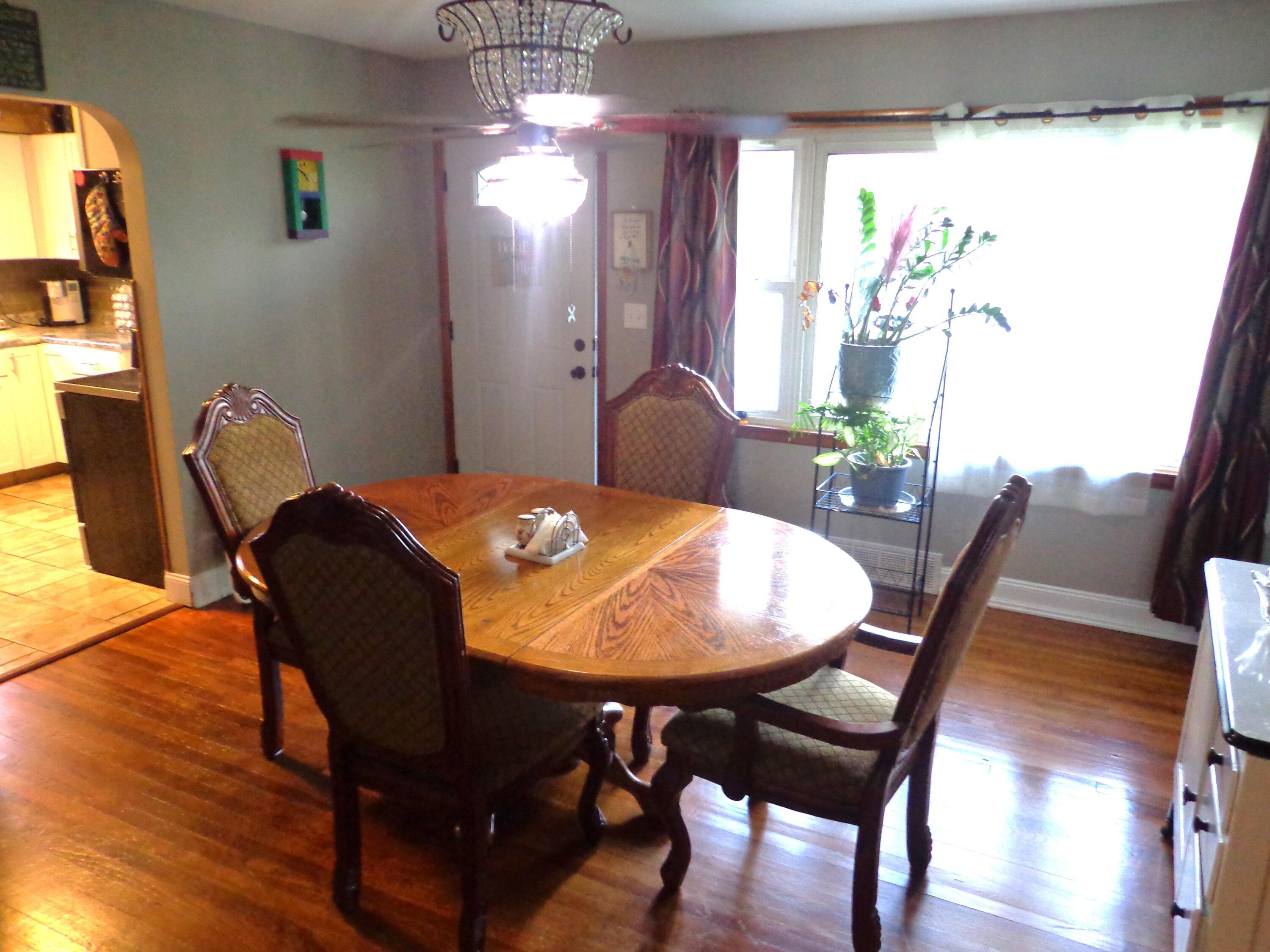 3925 Old Logan Road SE