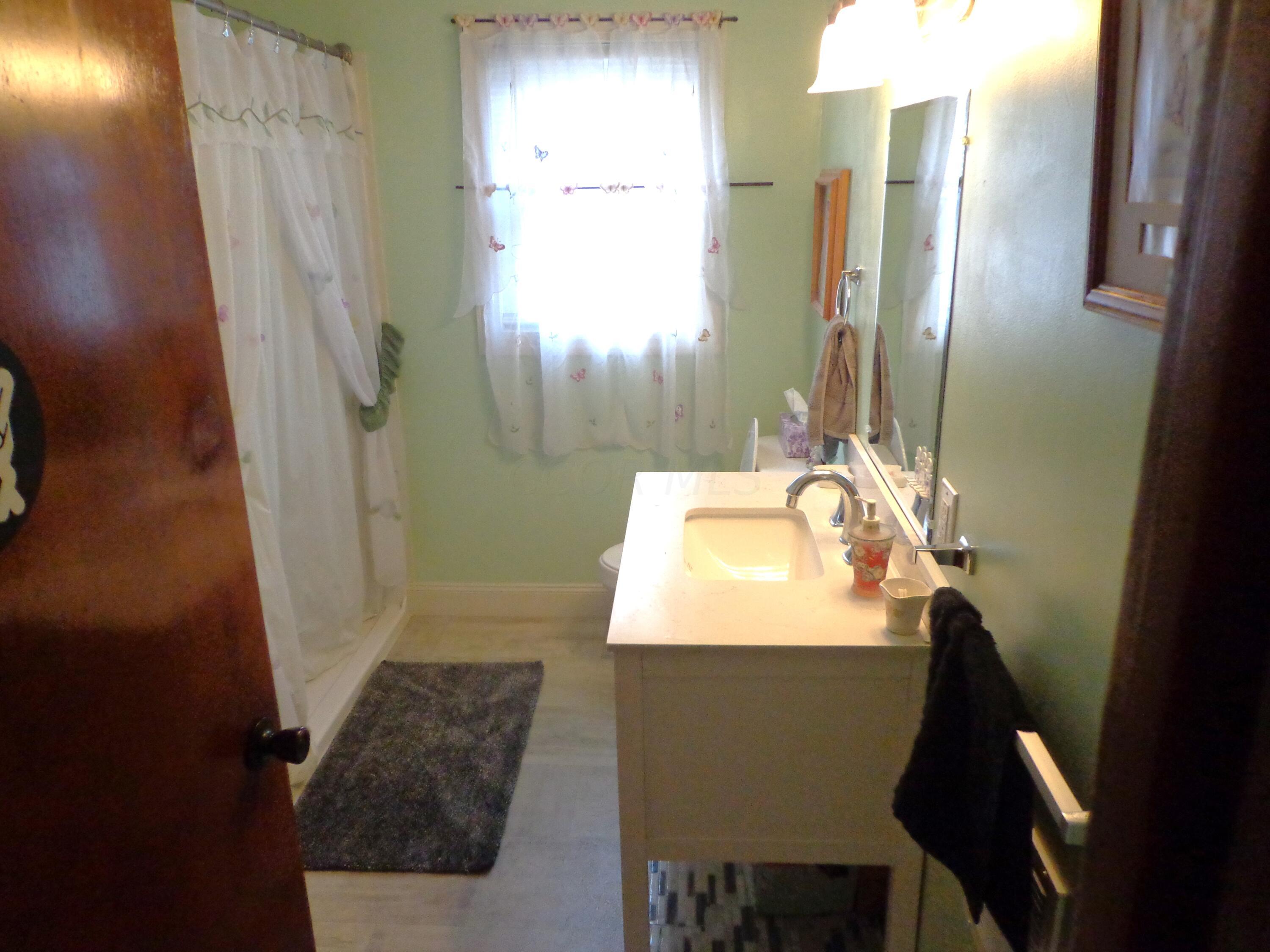 3925 Old Logan Road SE