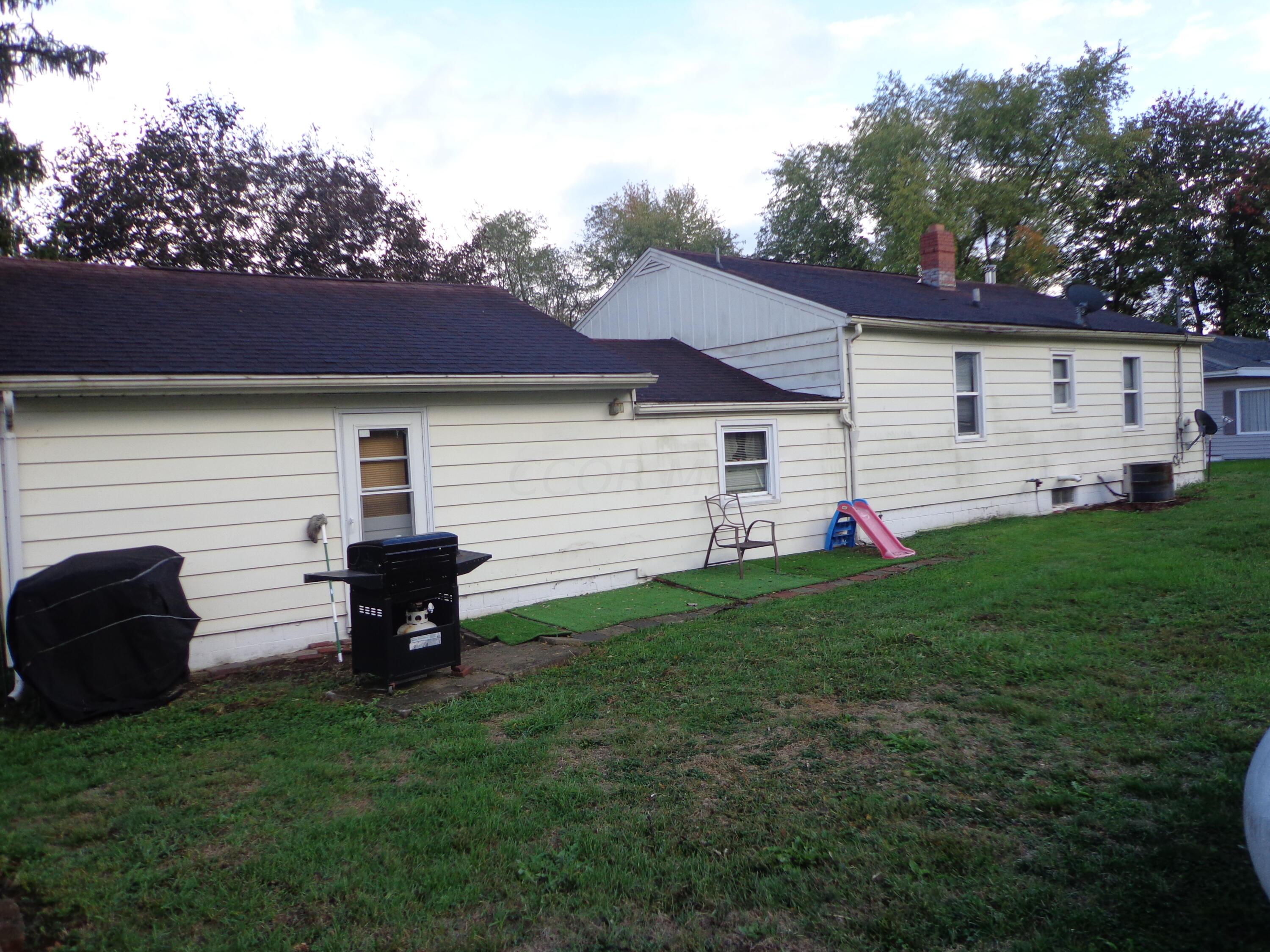 3925 Old Logan Road SE