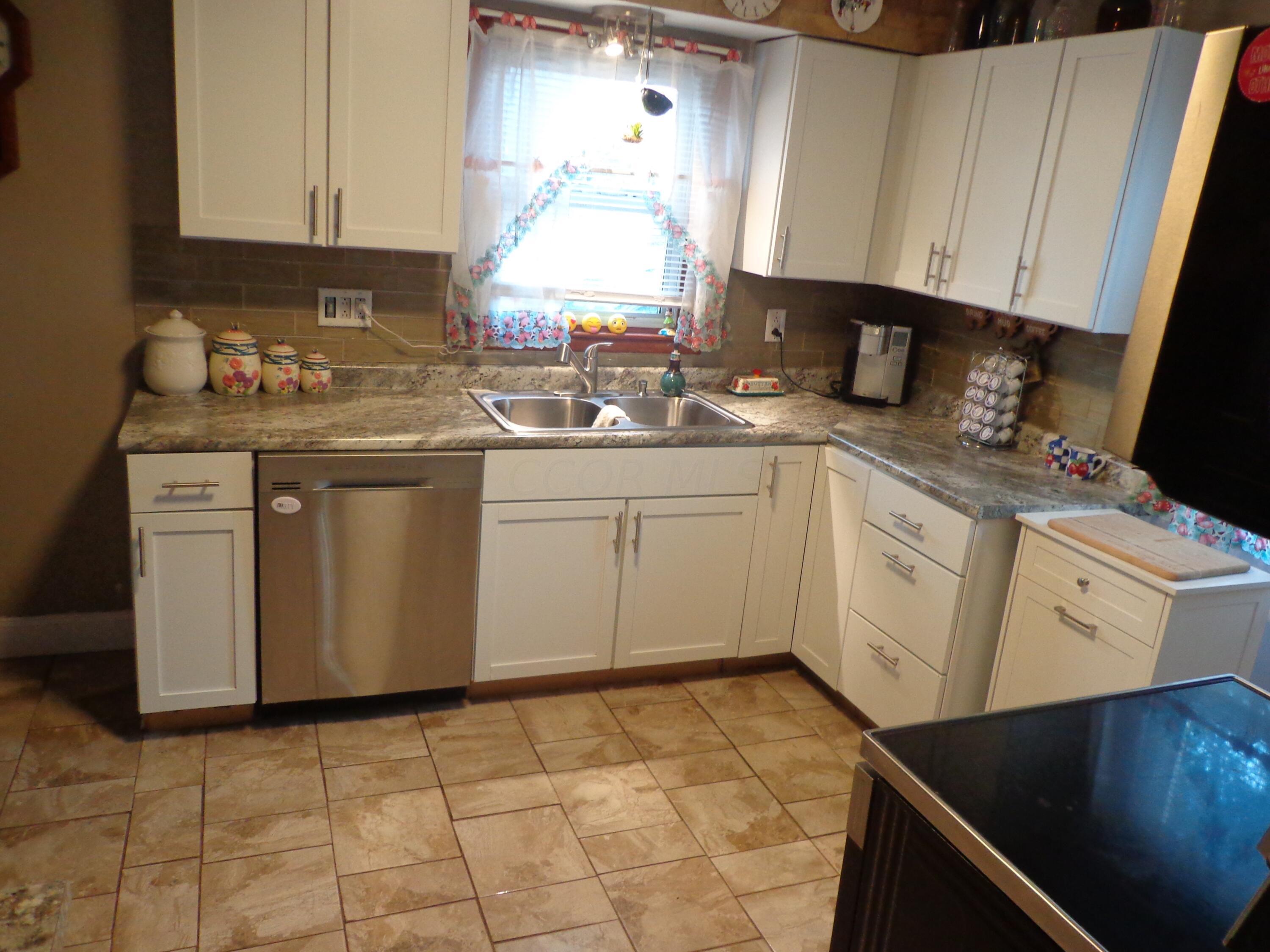 3925 Old Logan Road SE