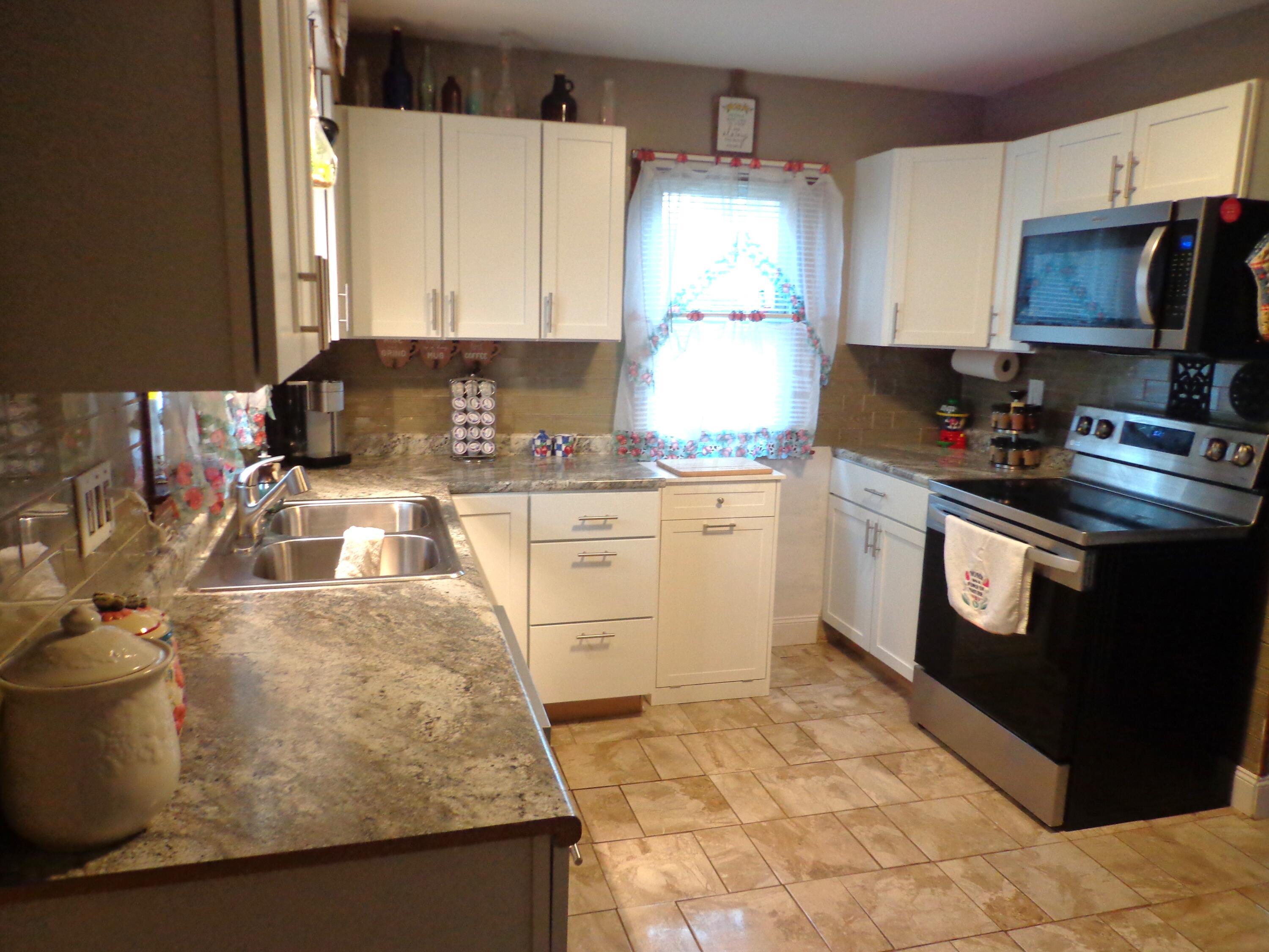 3925 Old Logan Road SE