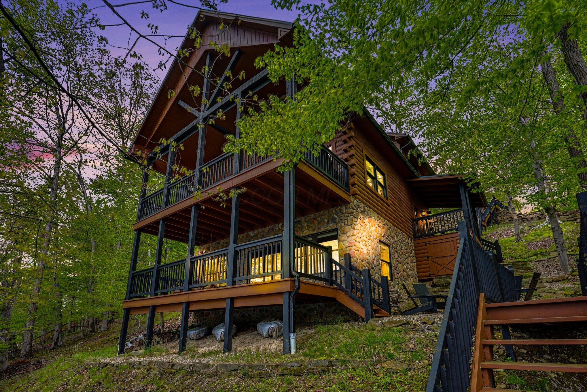 653 Natchez Lane