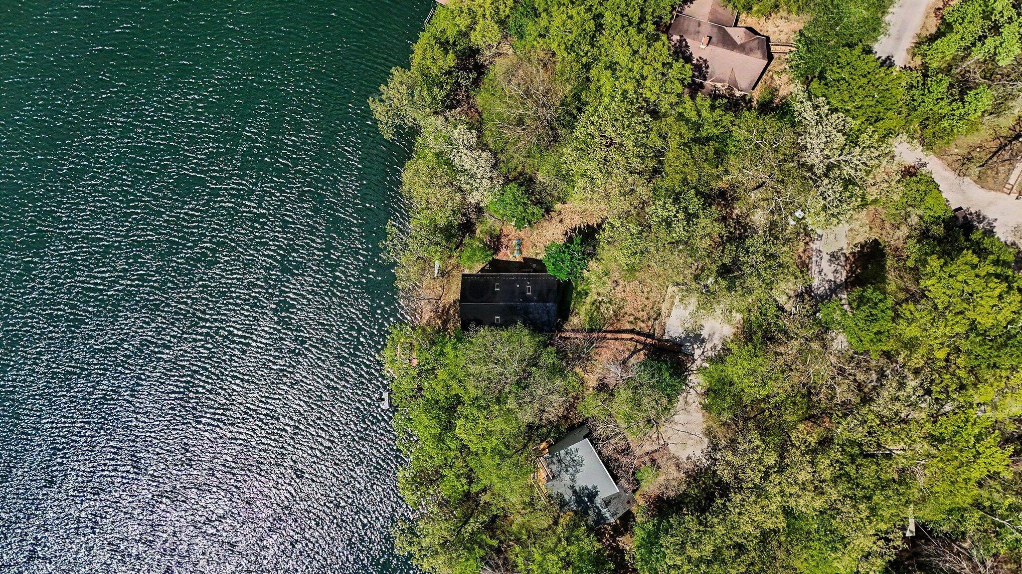 653 Natchez Lane