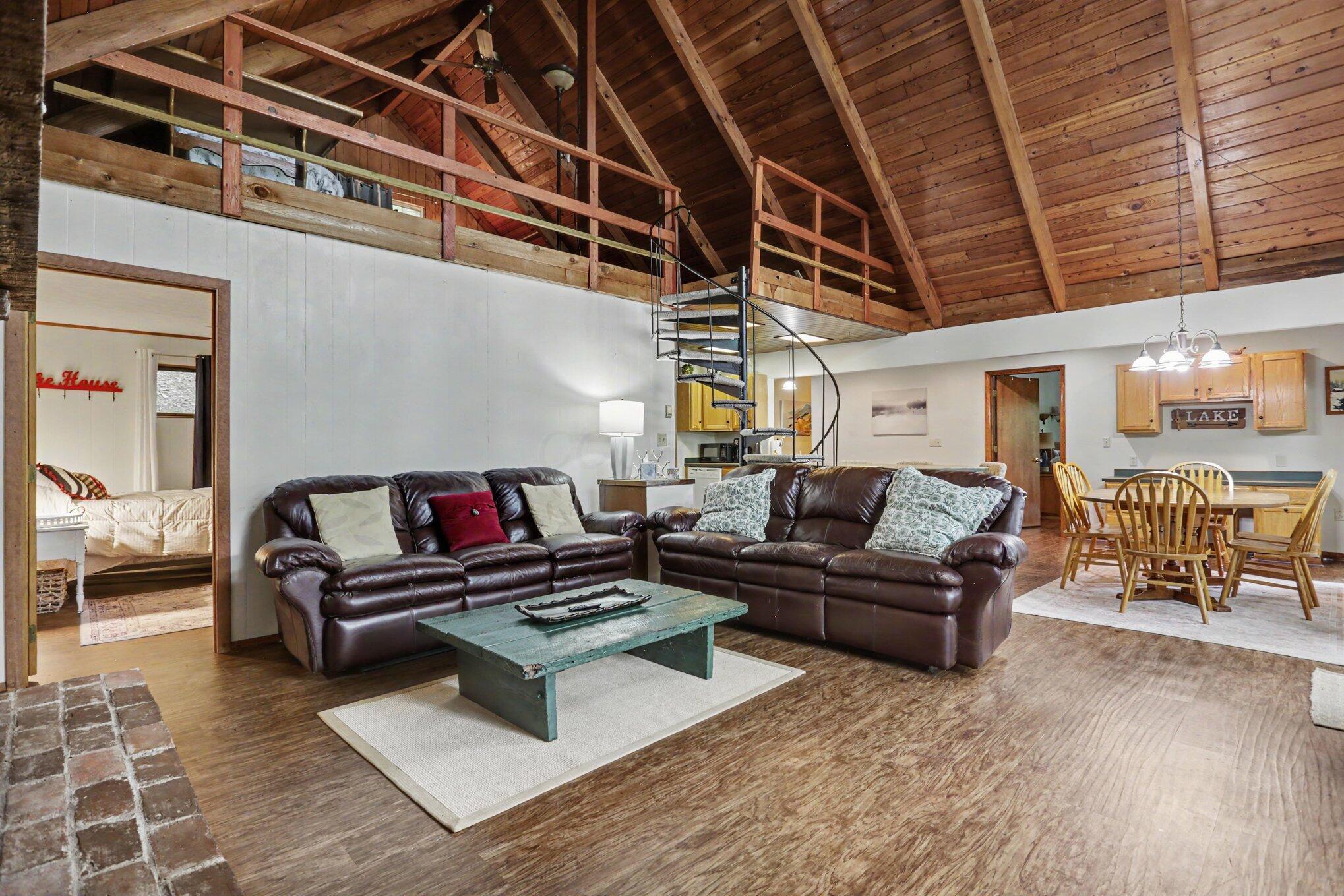 721 Natchez Lane