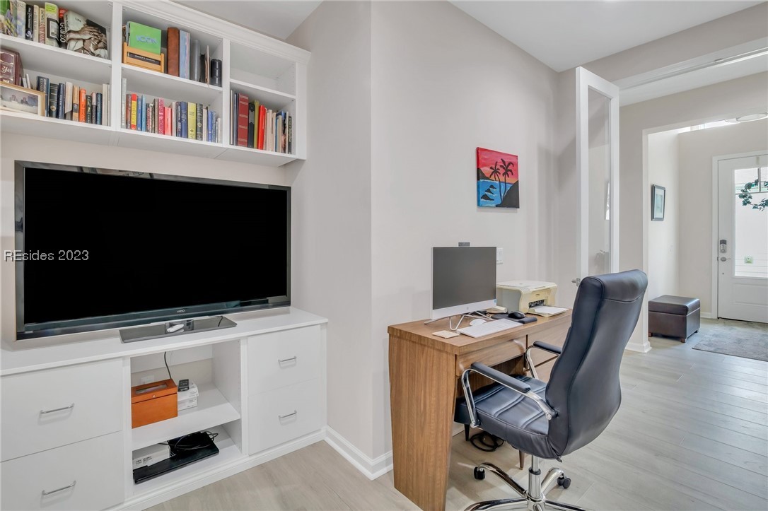 364 Landshark Boulevard