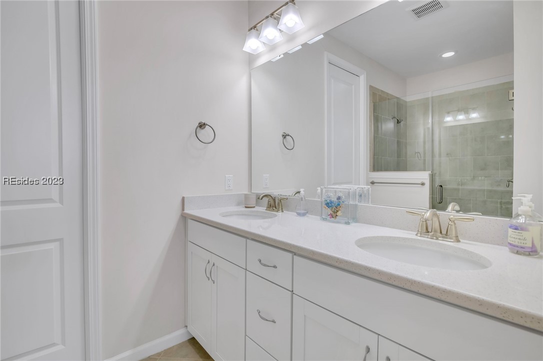 364 Landshark Boulevard