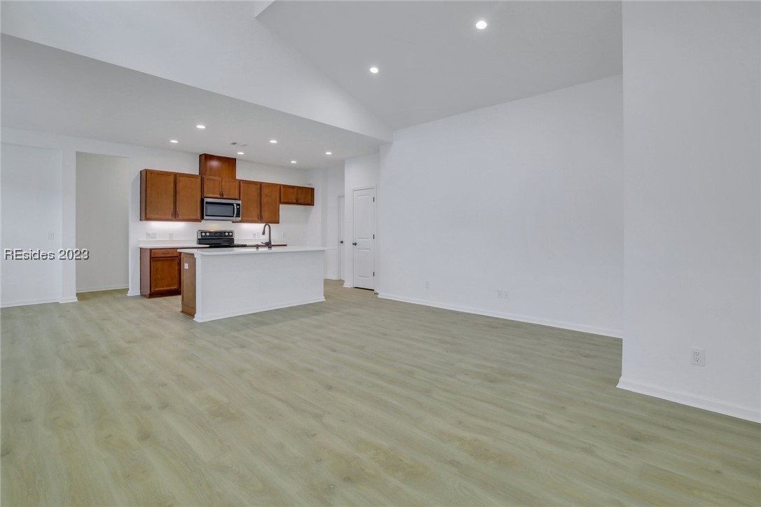 306 Caribbean Soul Avenue 101