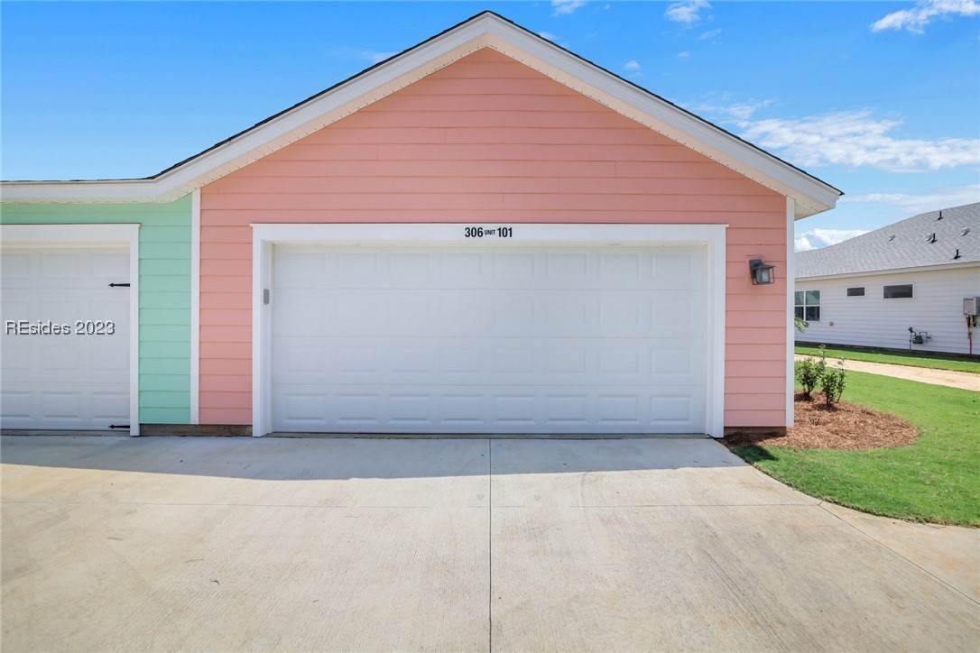 306 Caribbean Soul Avenue 101