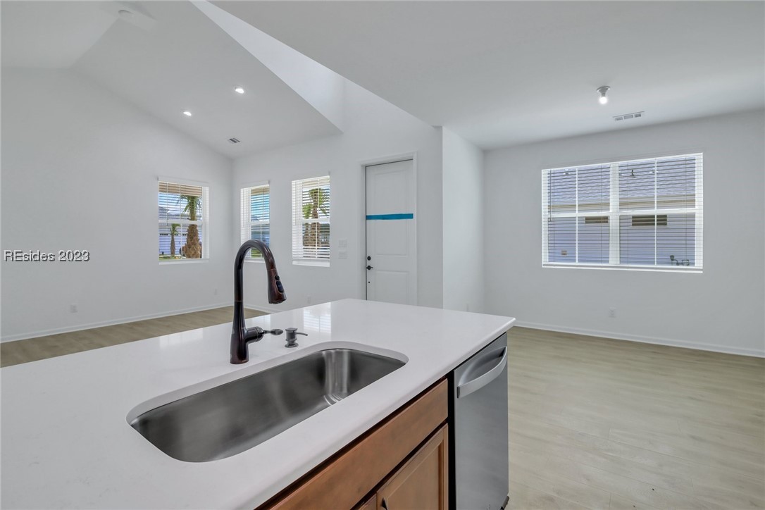 306 Caribbean Soul Avenue 101