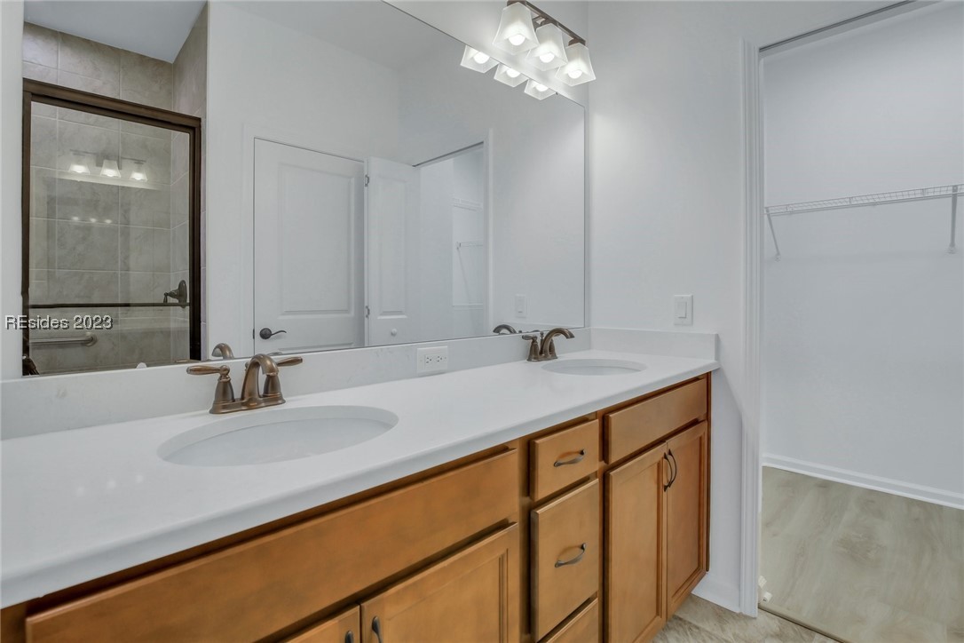 306 Caribbean Soul Avenue 101