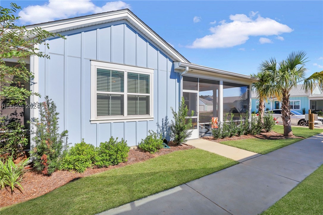 150 Caribbean Soul Avenue 102