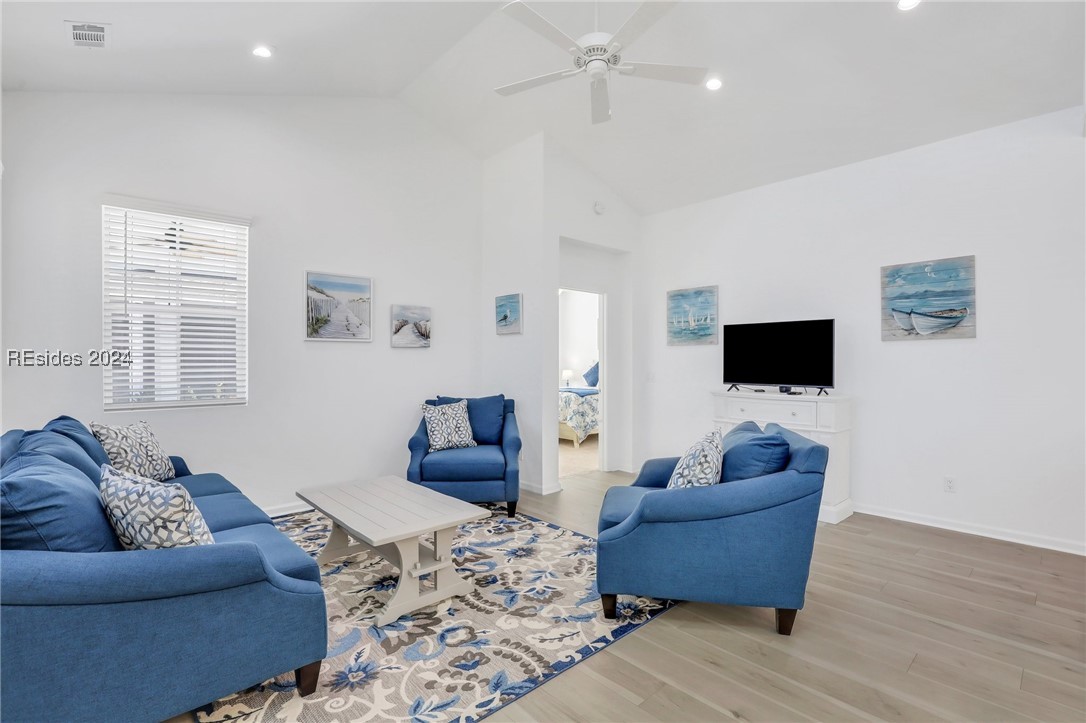 150 Caribbean Soul Avenue 102