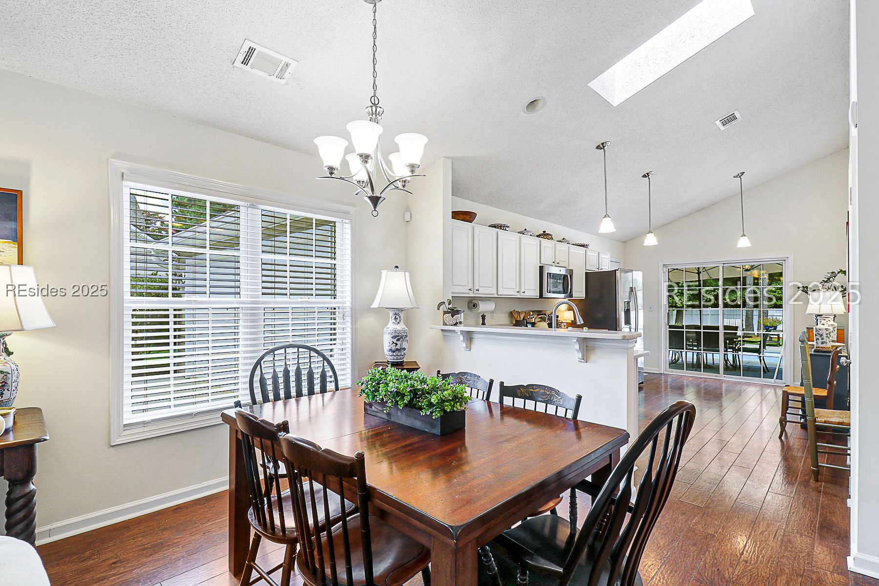 146 Knightsbridge Road