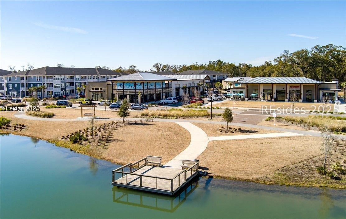 409 Parkside Commons
