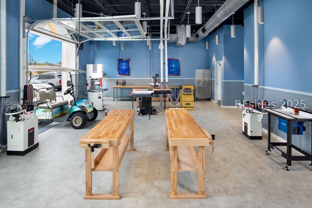 195 Summertime Place