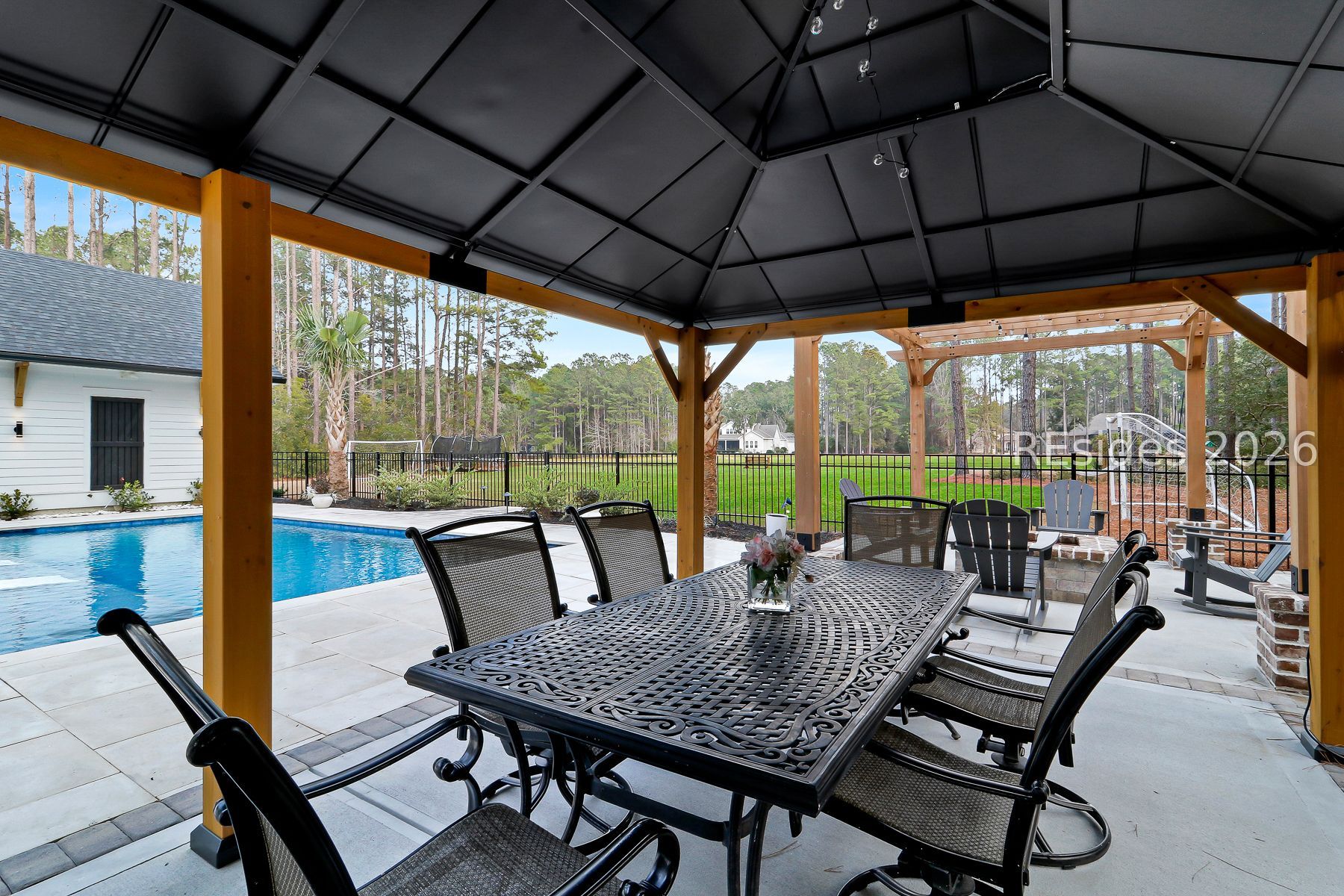 40 Foxchase Lane
