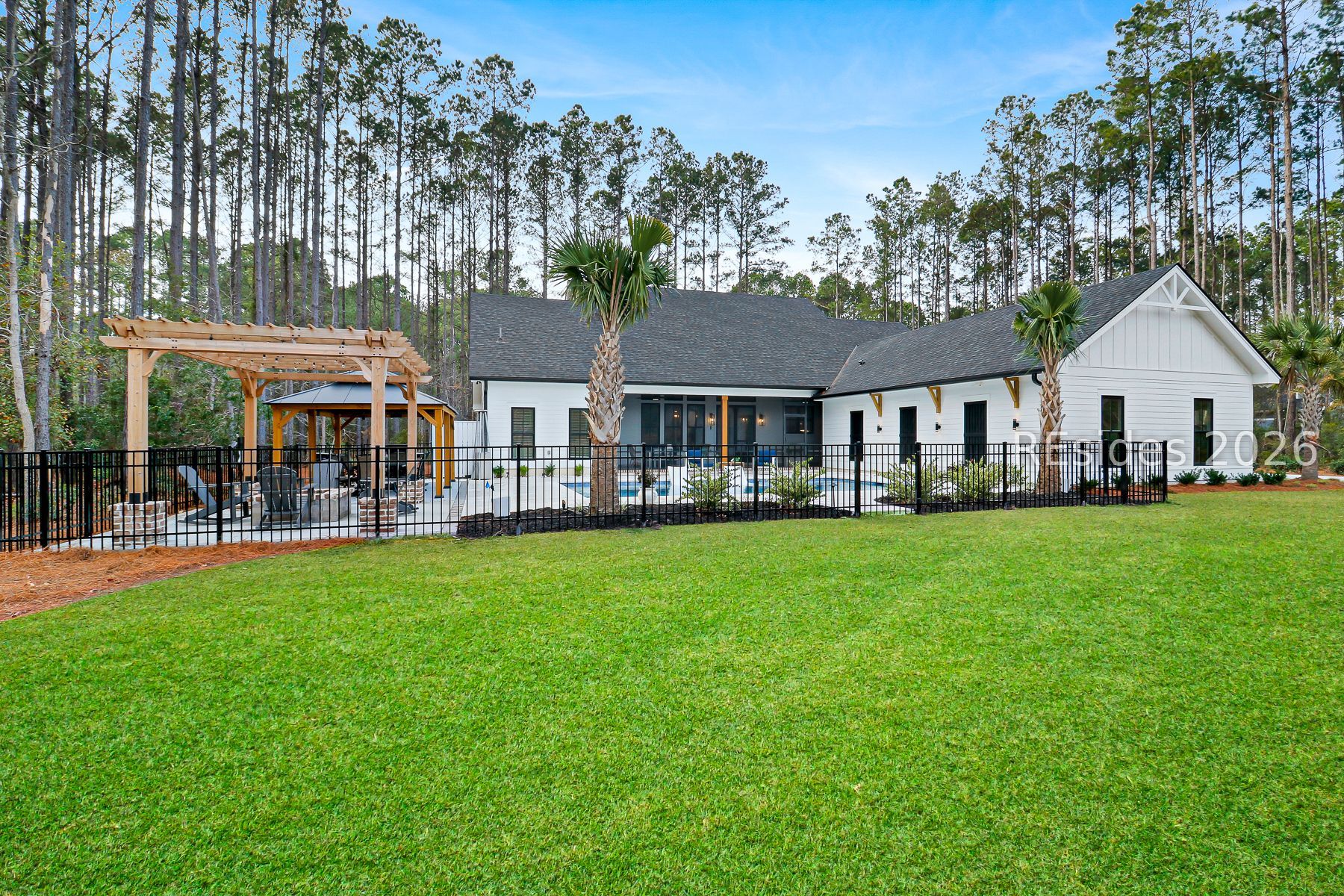 40 Foxchase Lane