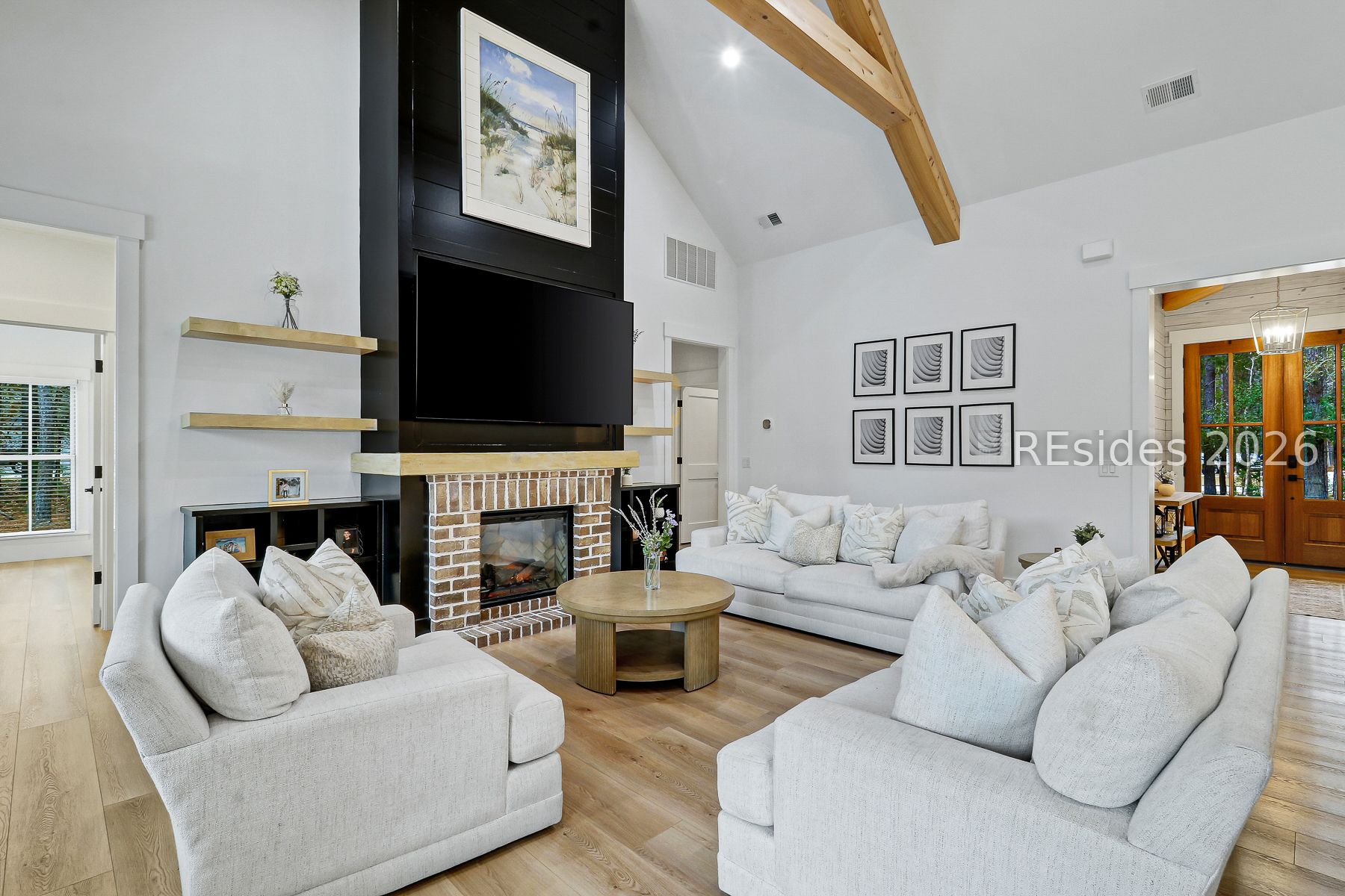 40 Foxchase Lane