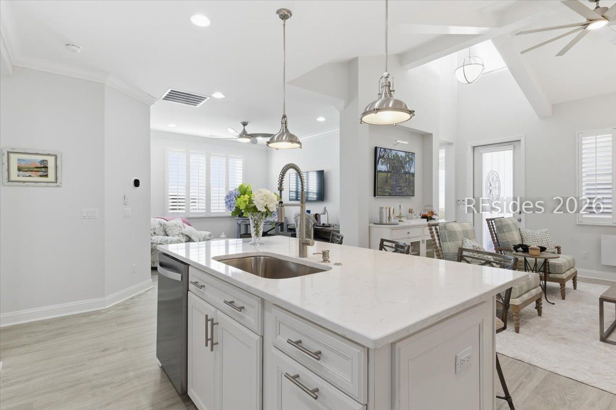43 Barefoot Lane