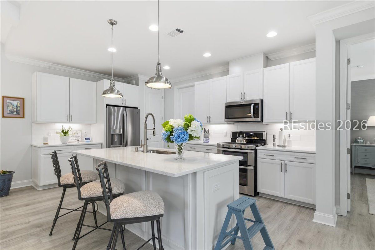 43 Barefoot Lane