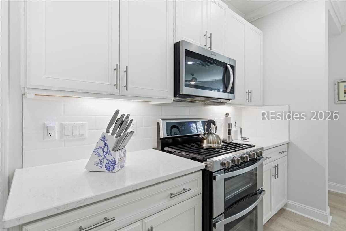 43 Barefoot Lane