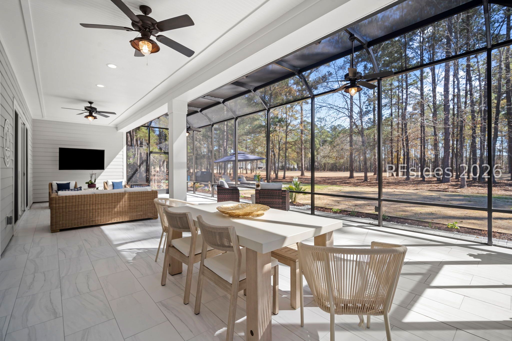 633 Firethorn Lane