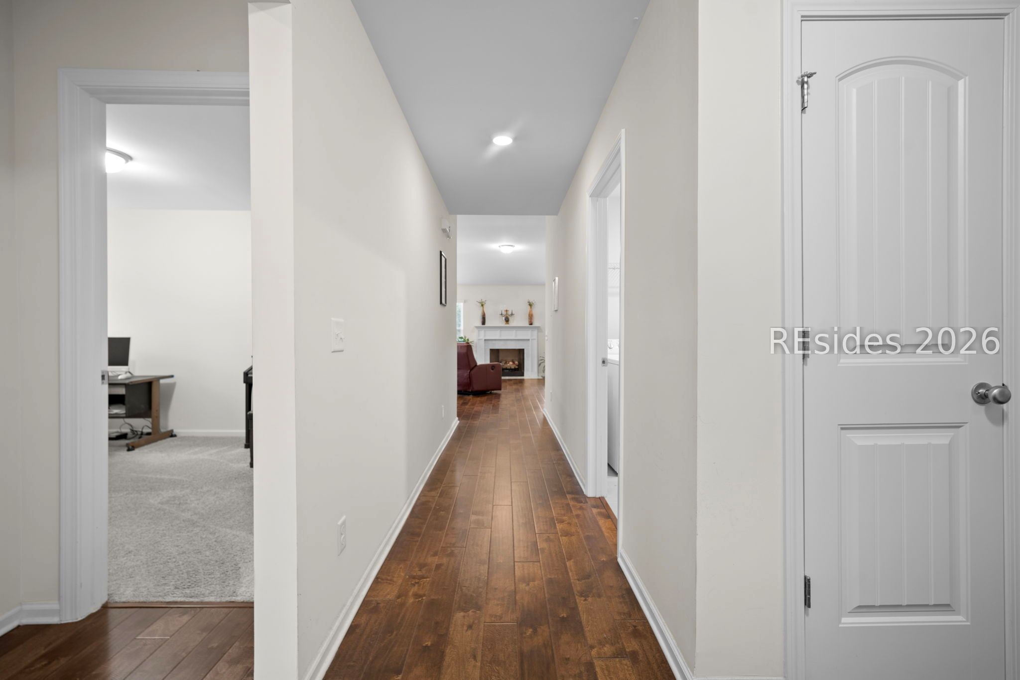 112 Lakeway Drive