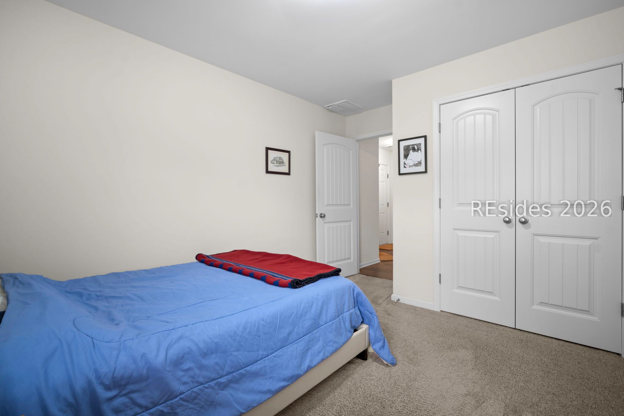 112 Lakeway Drive