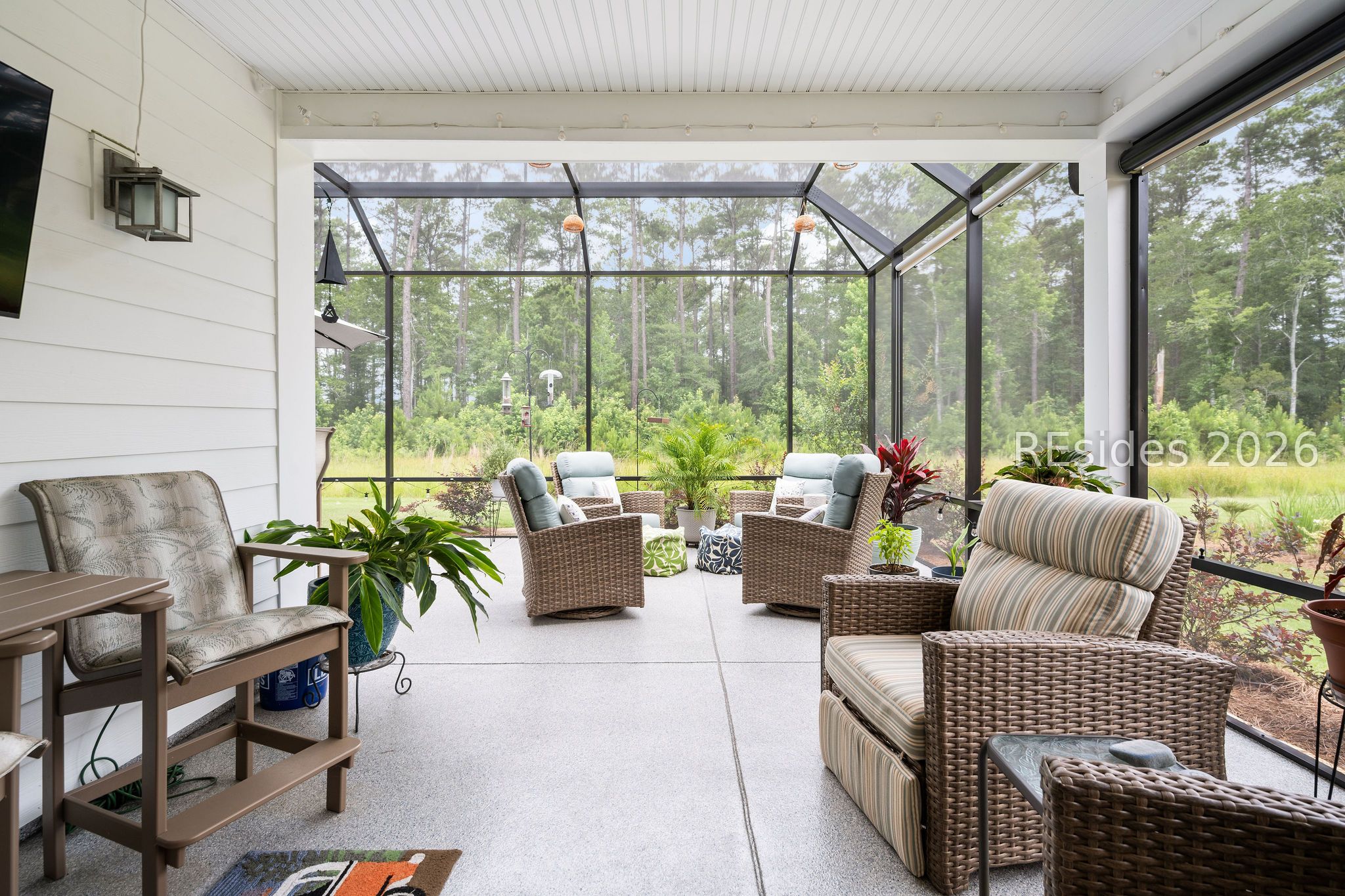 3296 Shoreside Drive