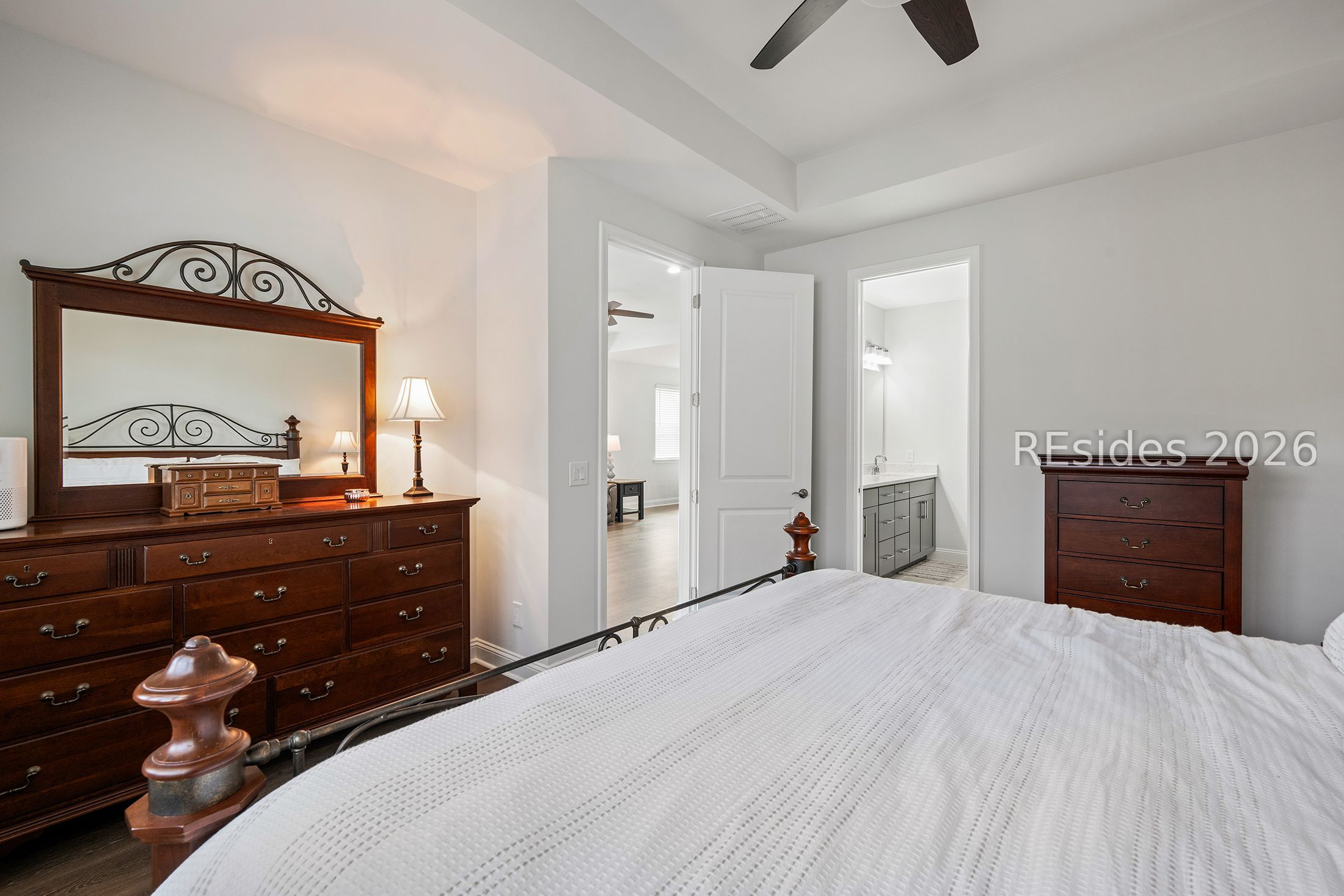 3096 Shoreside Drive