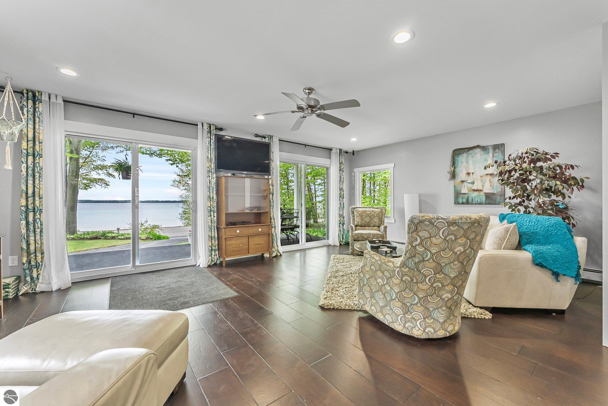 12287 Bluff Road