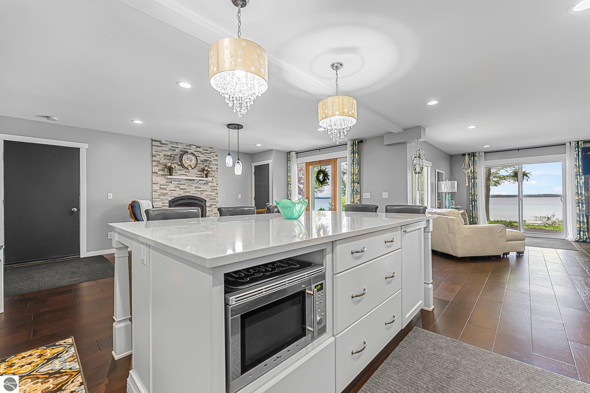 12287 Bluff Road